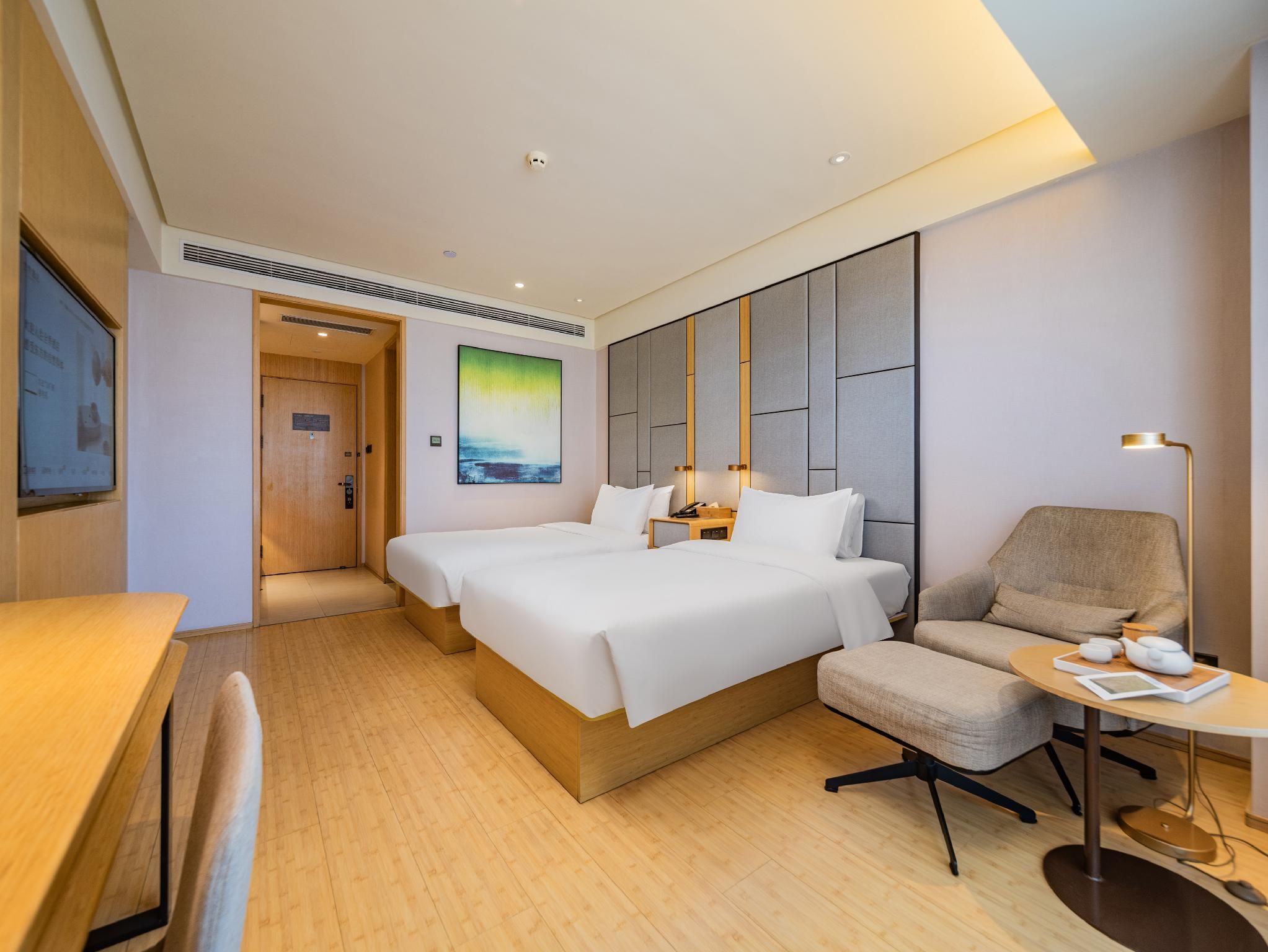 Twin Business Room