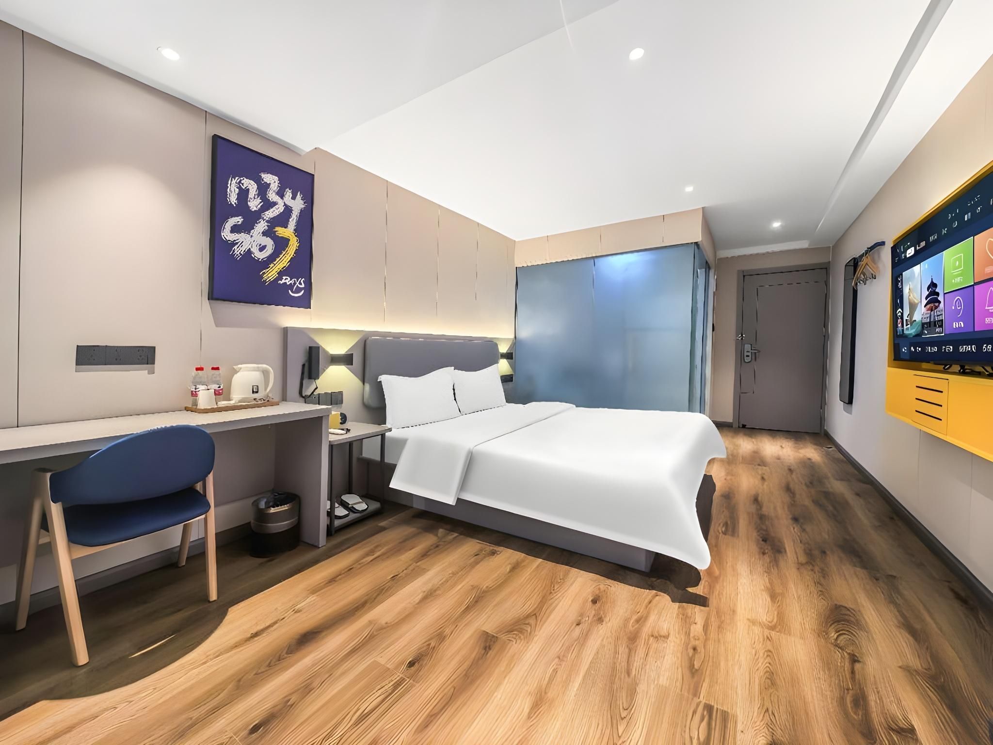 WH - Traditional Bed Room