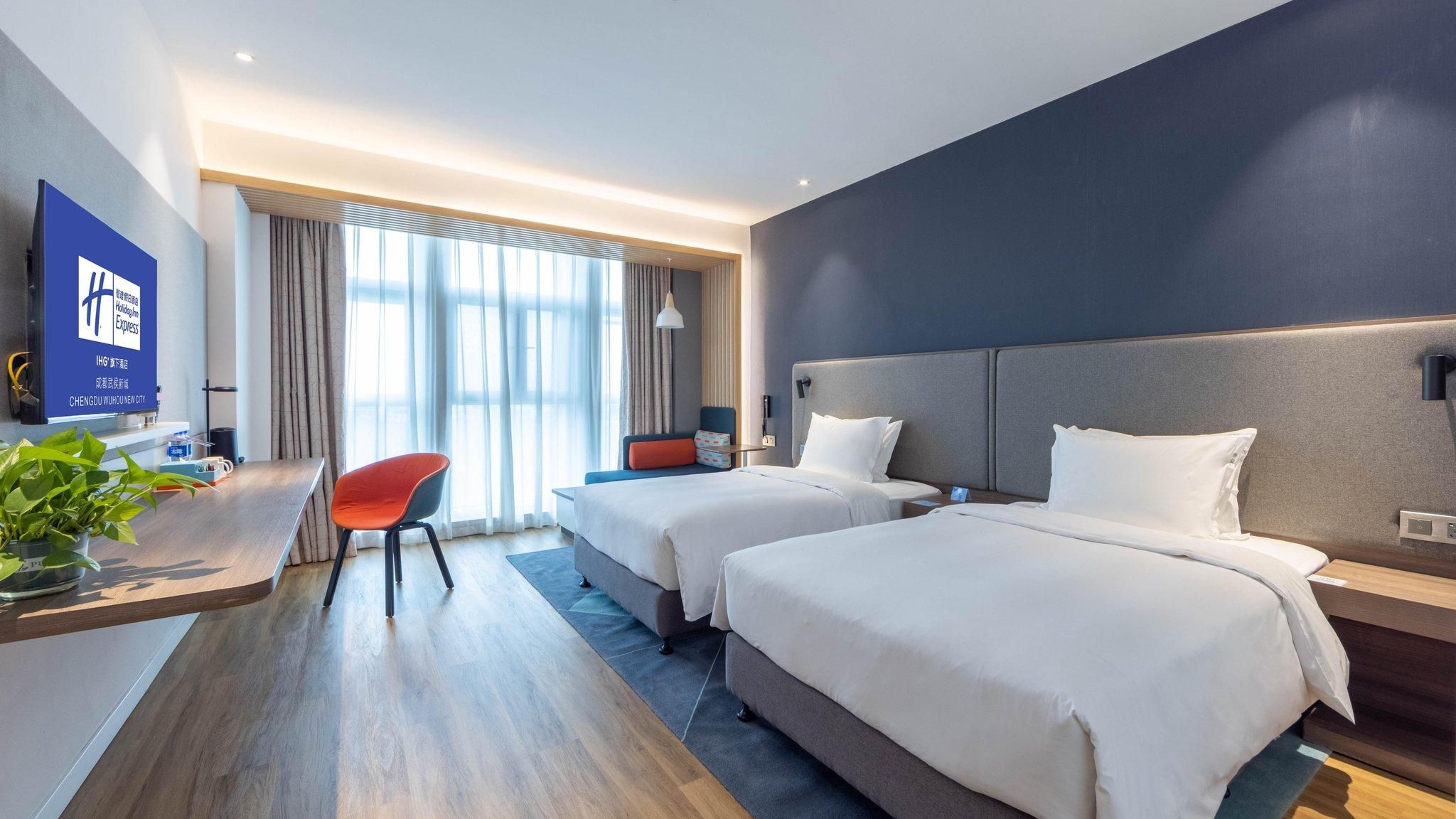 Standard 2 Twin Bed City View