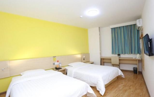 Business Twin Room