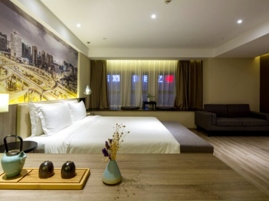 Atour - JIMU Queen Room with View