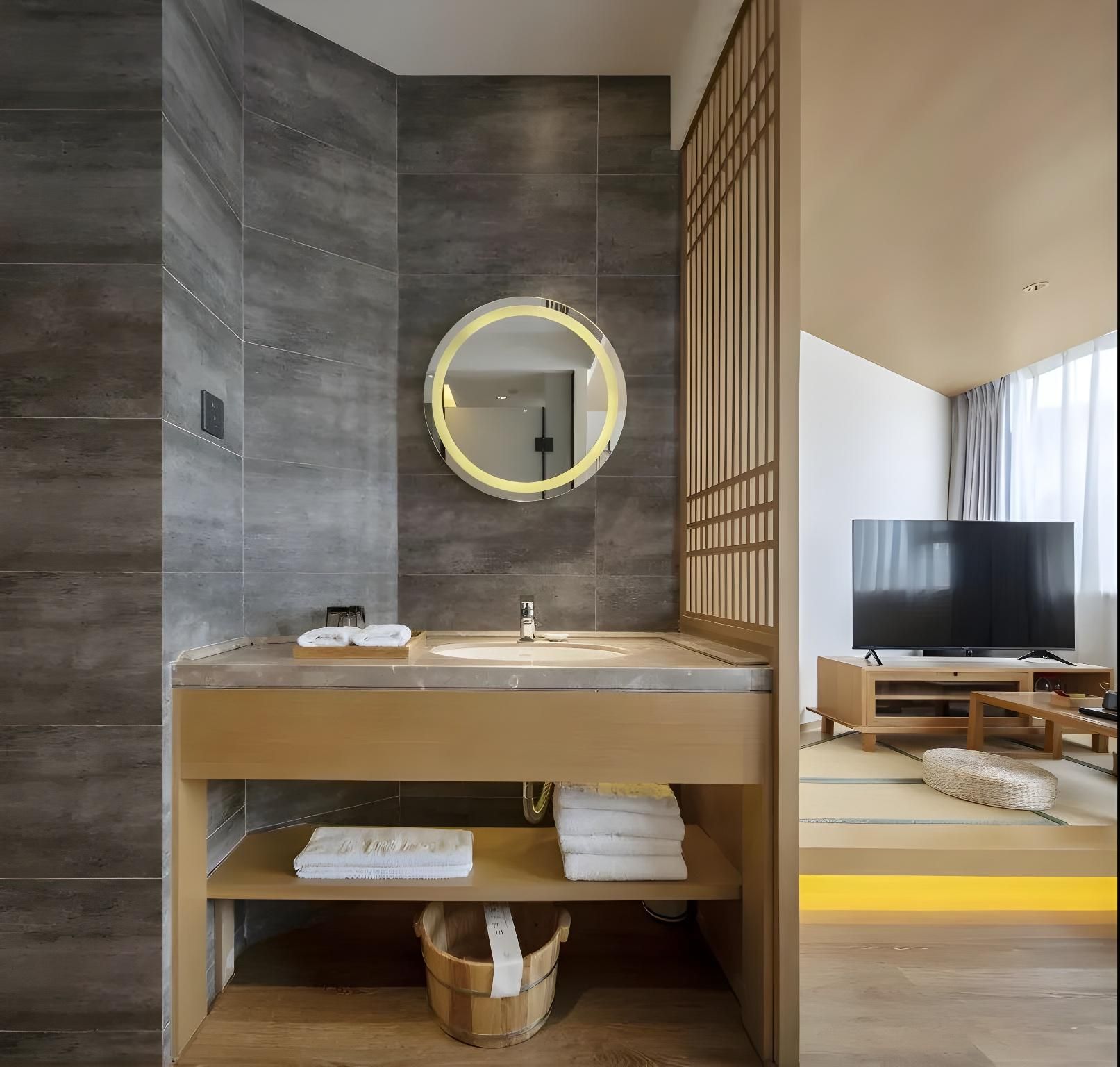 1-Bedroom Room
