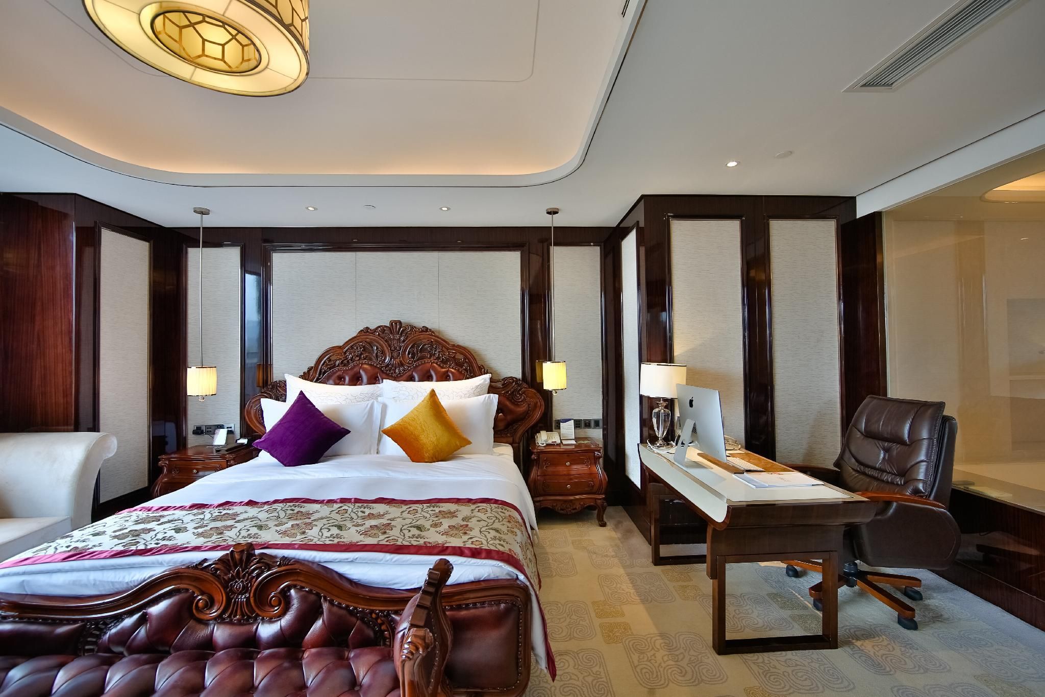 Garden Suite