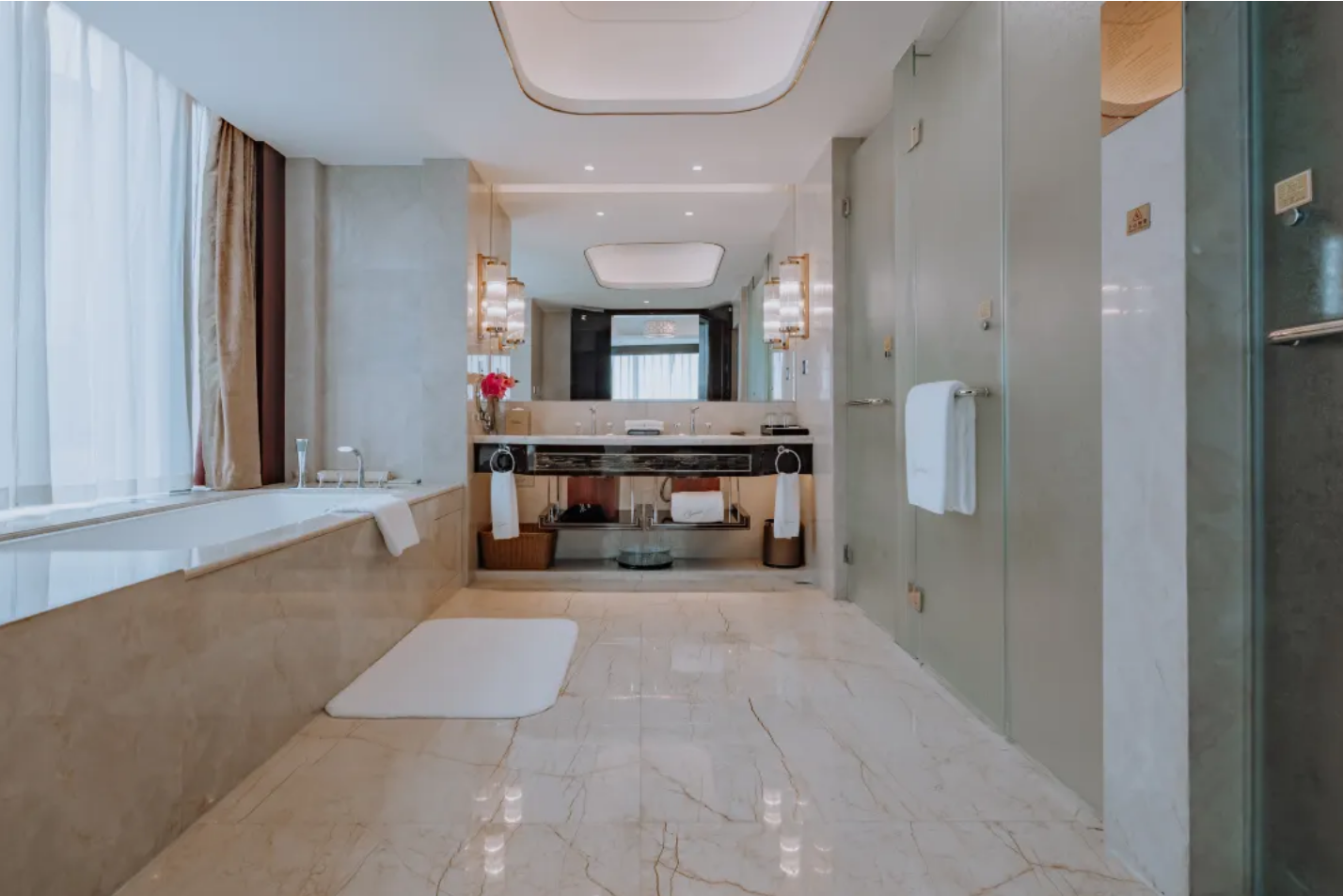 Executive Club Deluxe
