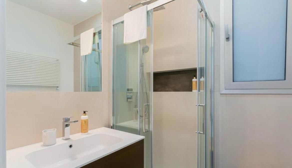 Deluxe Double Room with Balcony and Sea View