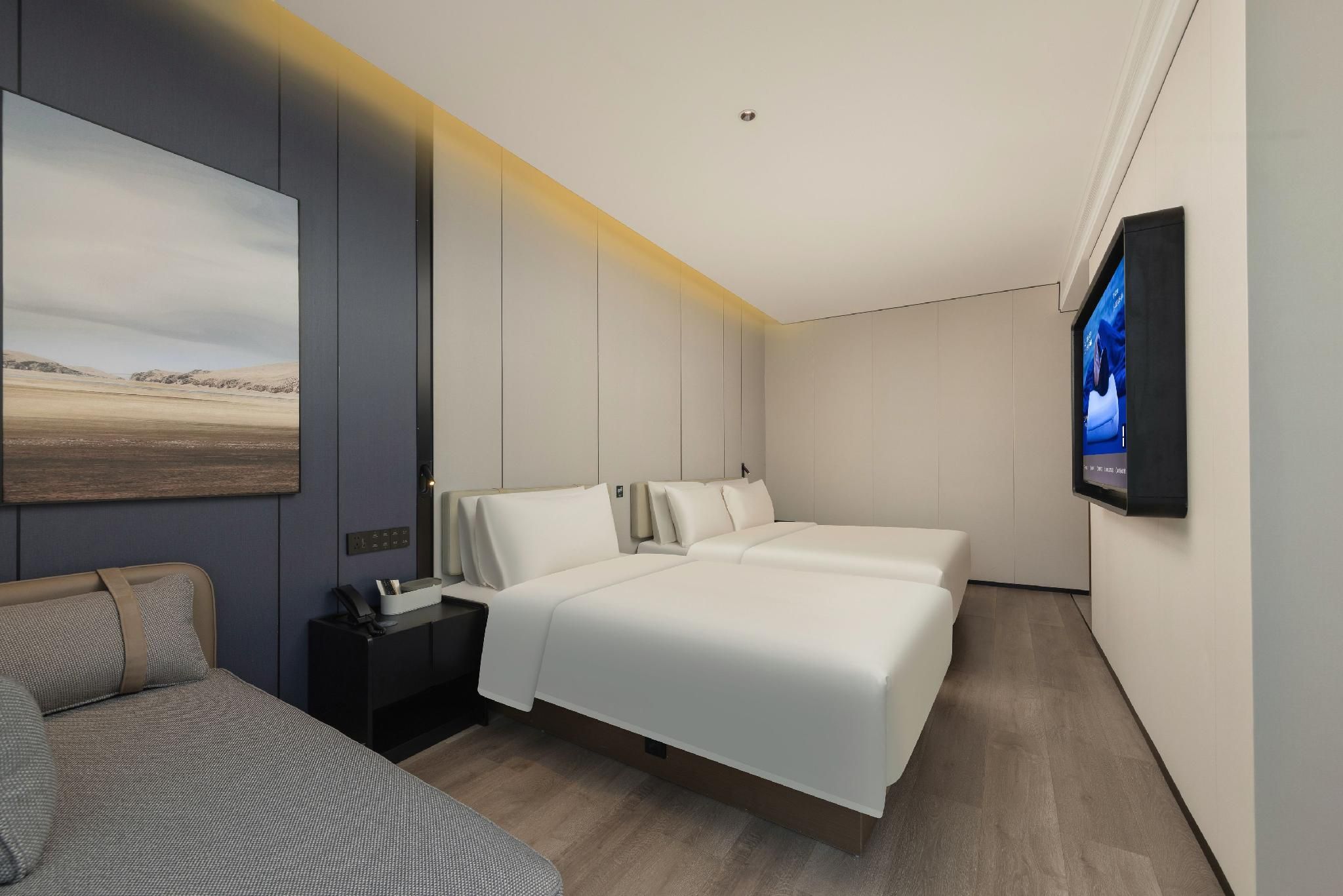 Premier Family Room
