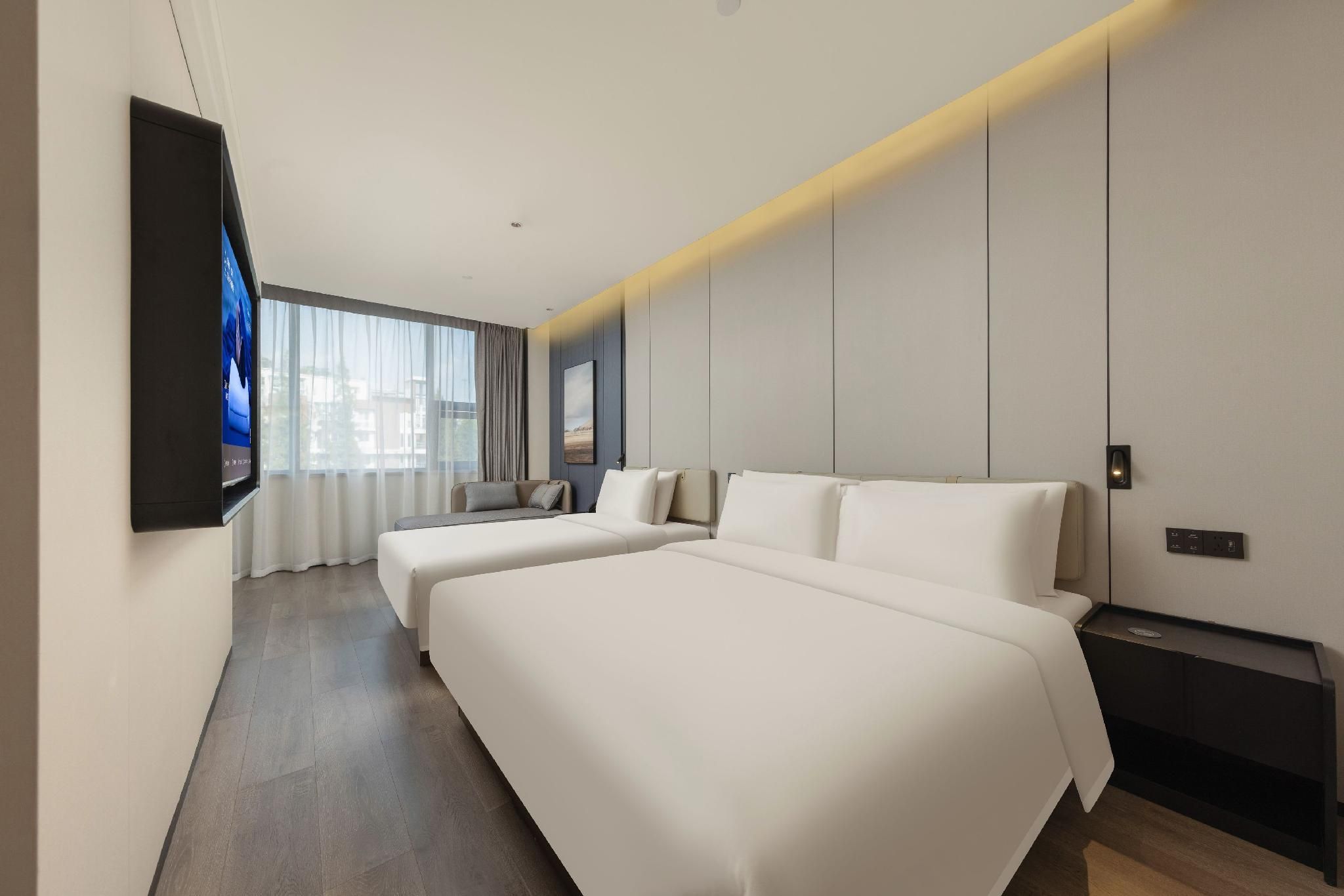 Premier Family Room