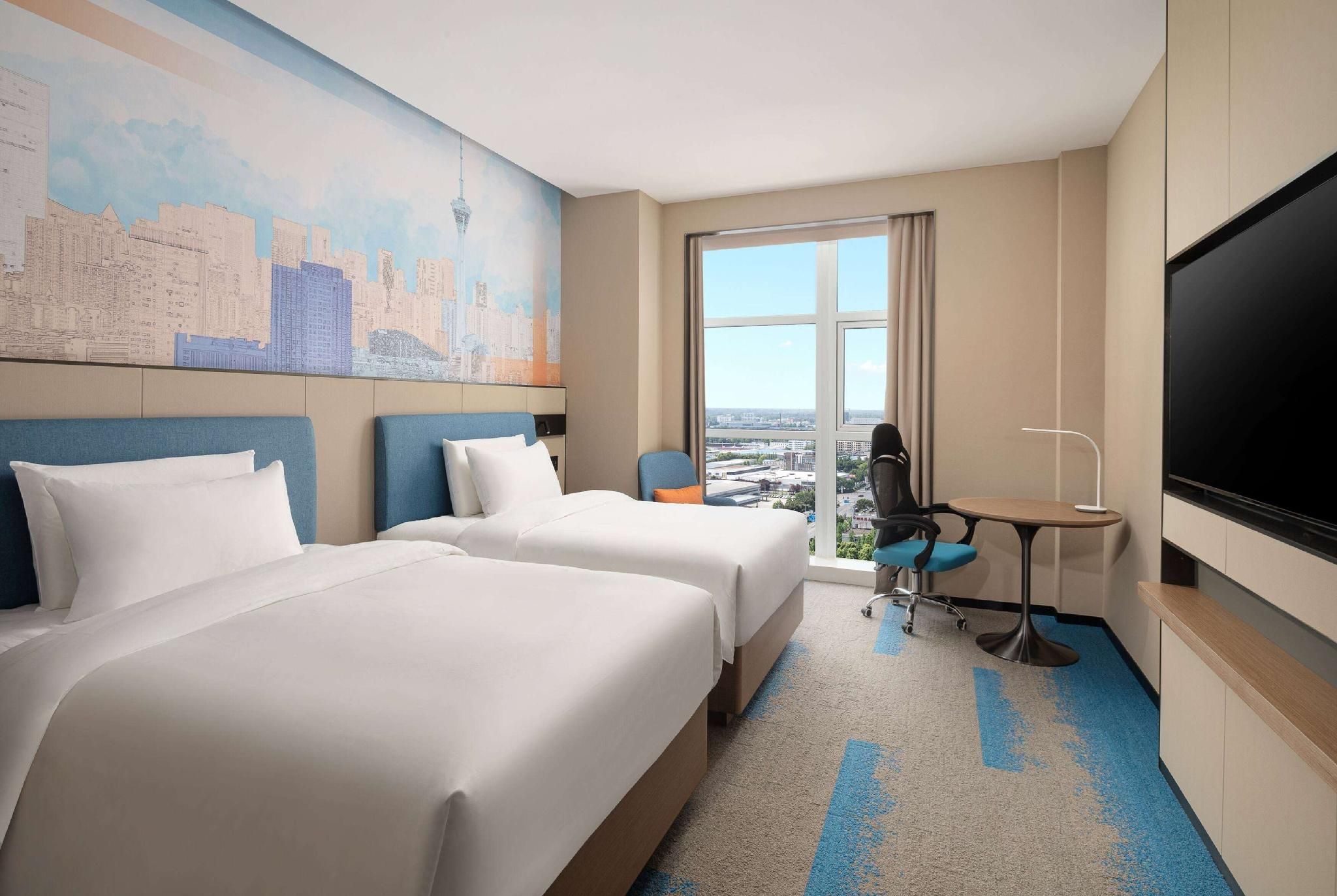 2 Queen Beds, Superior Room, Non-Smoking