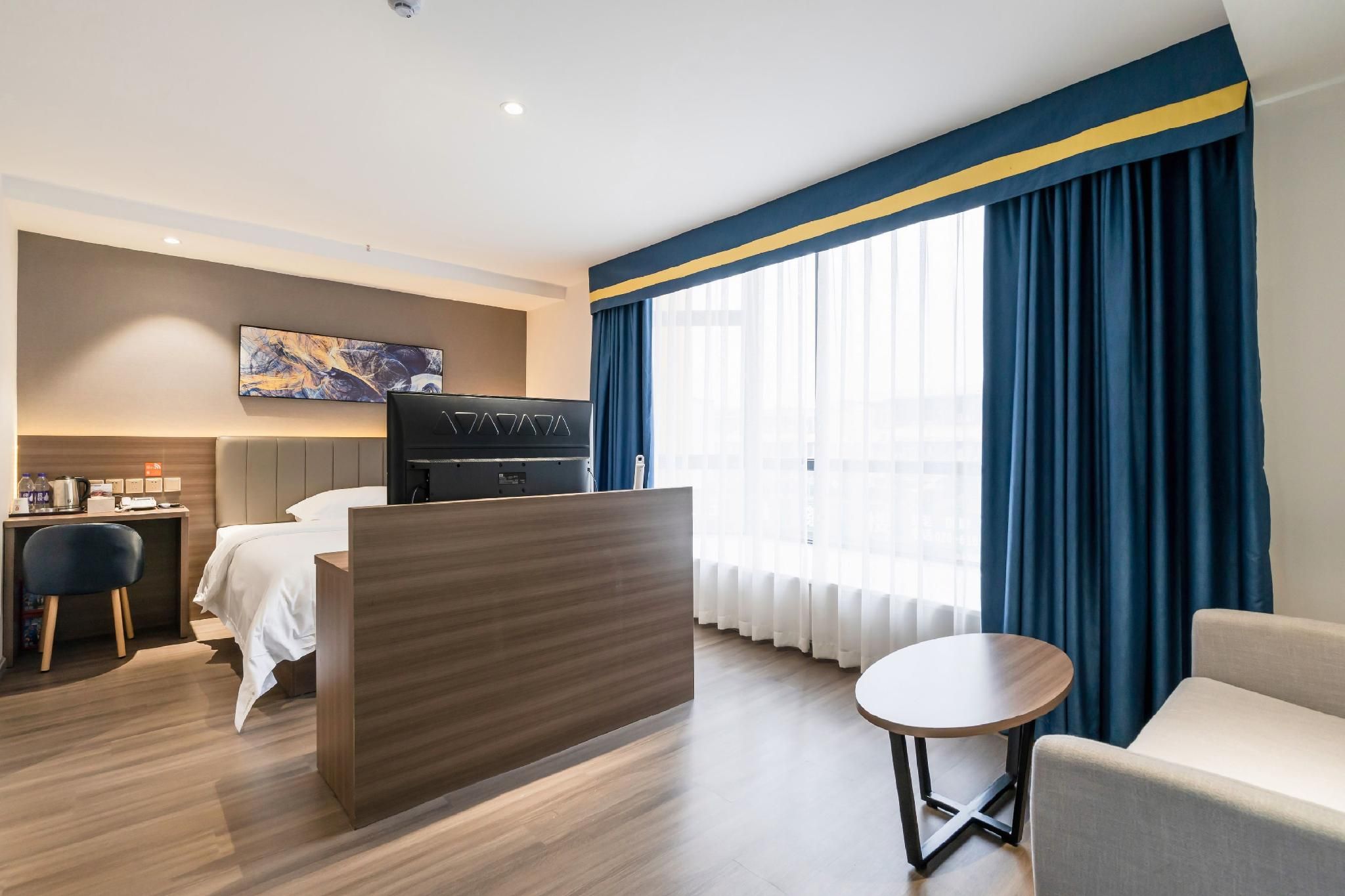 7 Days - Youxiang Bed Room