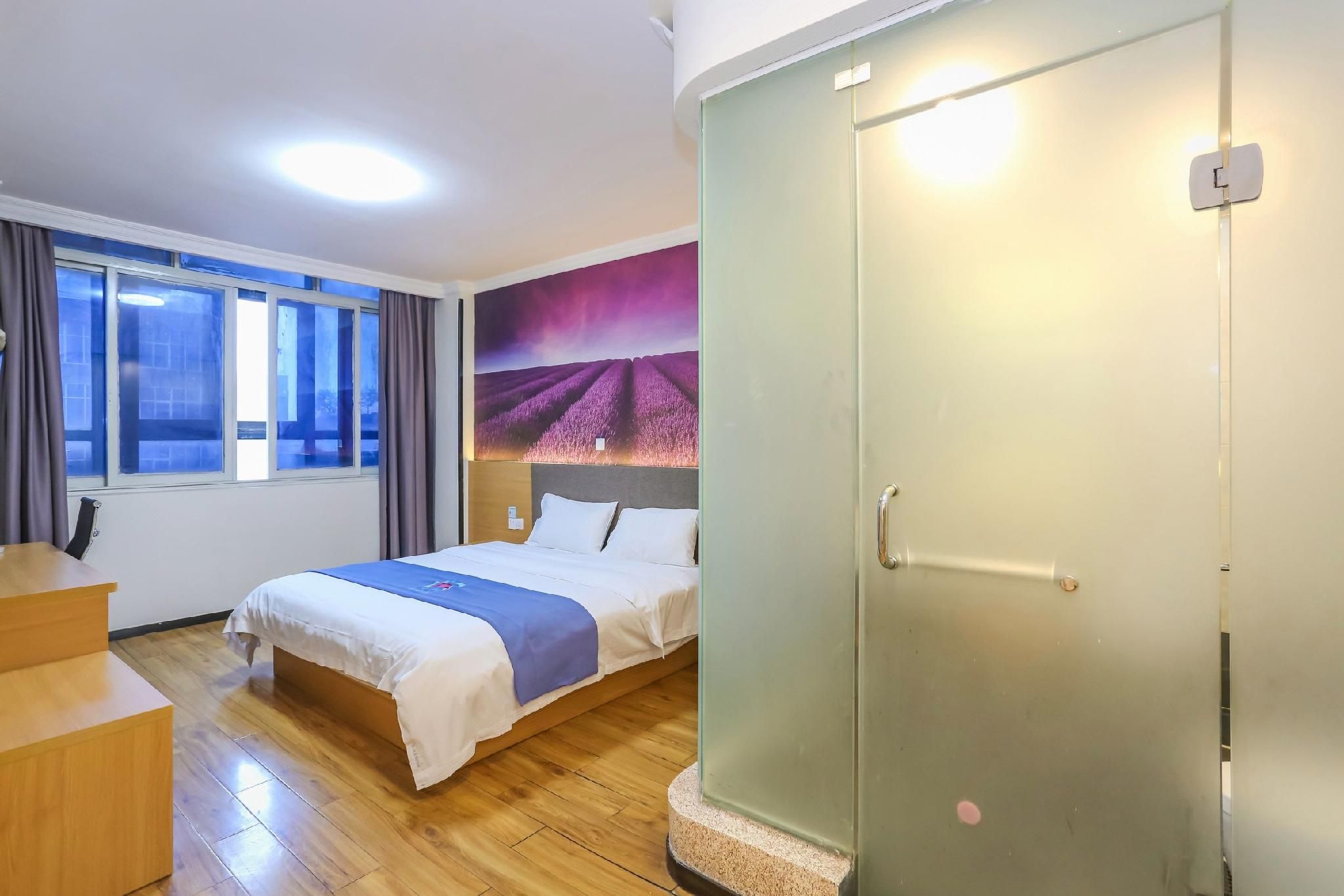 Select Suite