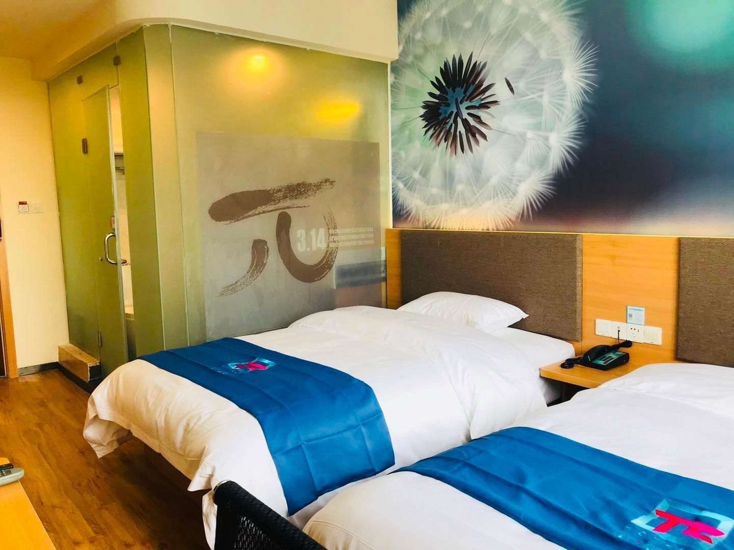 PAI Huixuan Twin Room