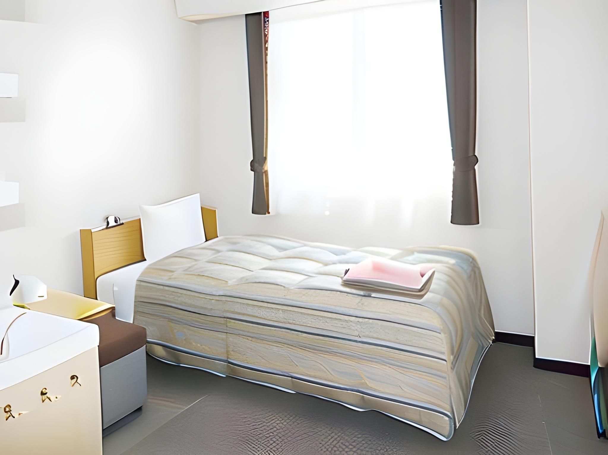 Semi Double Room - Smoking