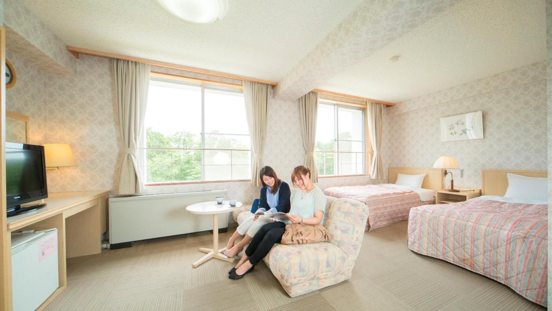 Twin Room - Non-Smoking