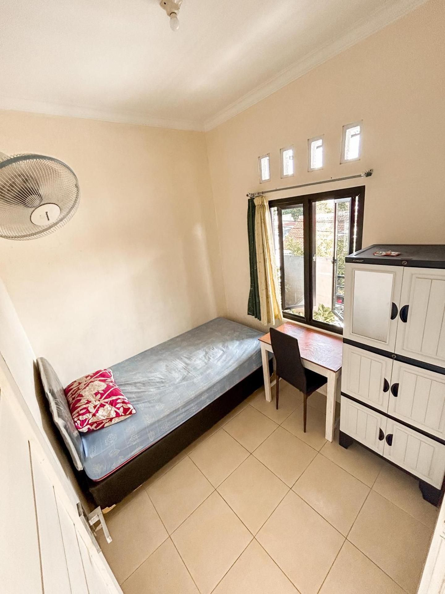 Double Room with Shared Bathroom