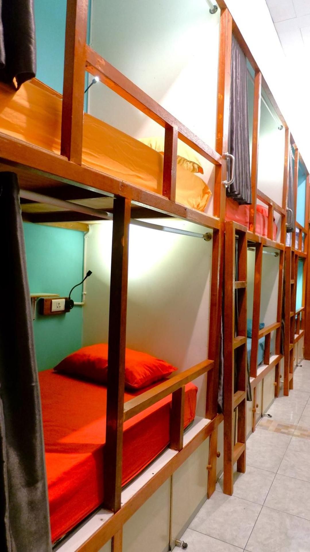 Dormitory Room - Mixed