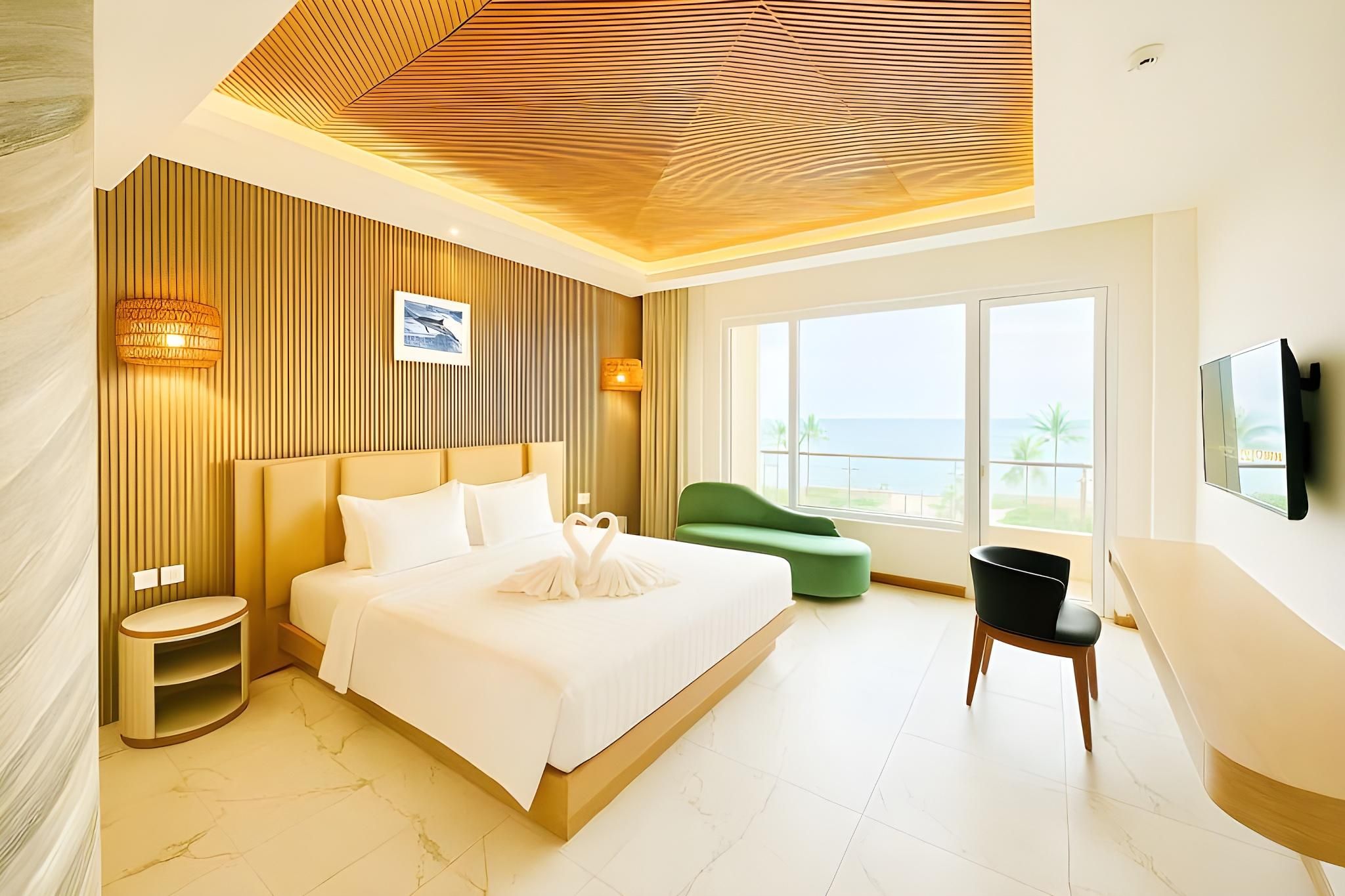 Deluxe King Romantic Cabana
