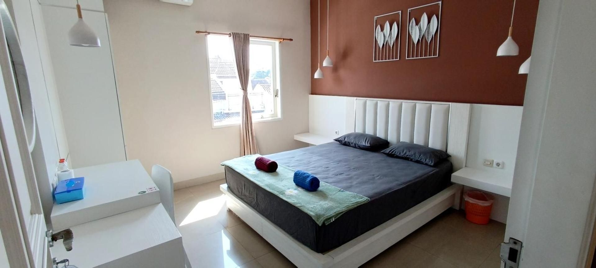 Double Room with Shared Bathroom
