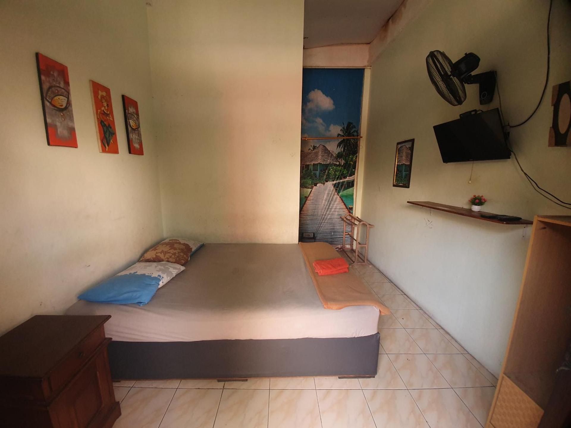 Economy Double Room