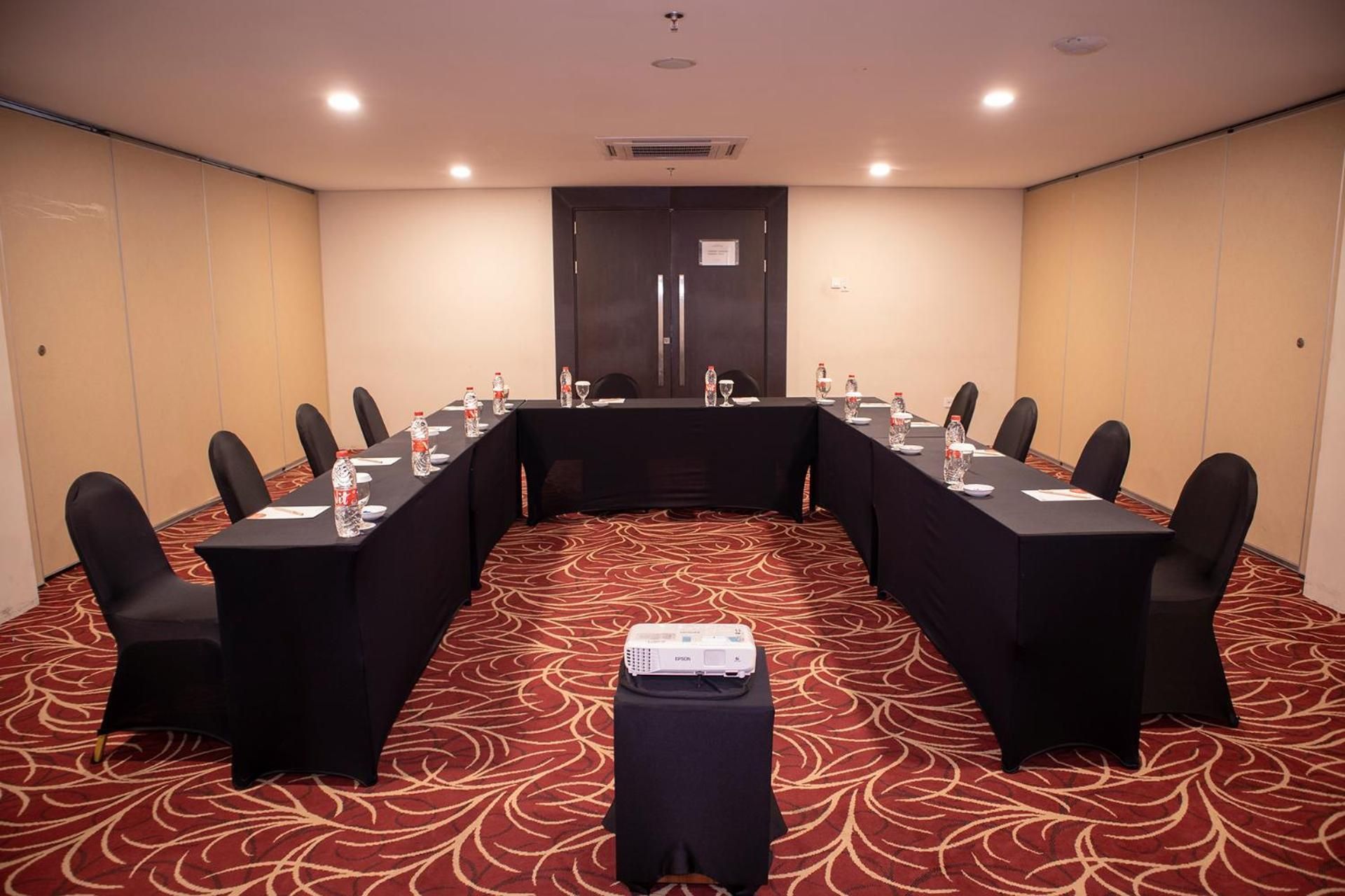 meeting room / ballrooms