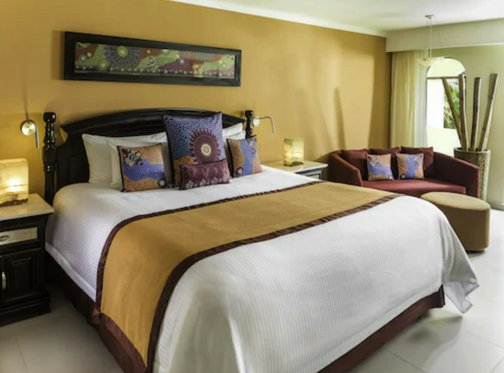 Beachfront Junior Suite