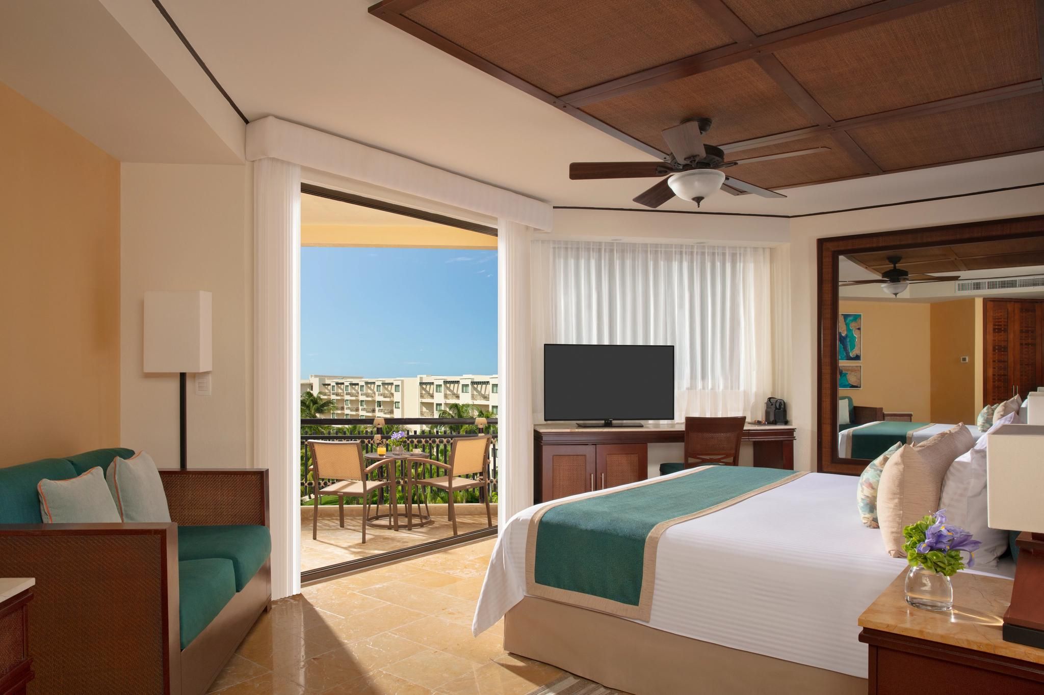 Preferred Club Tropical View King All Inclusive