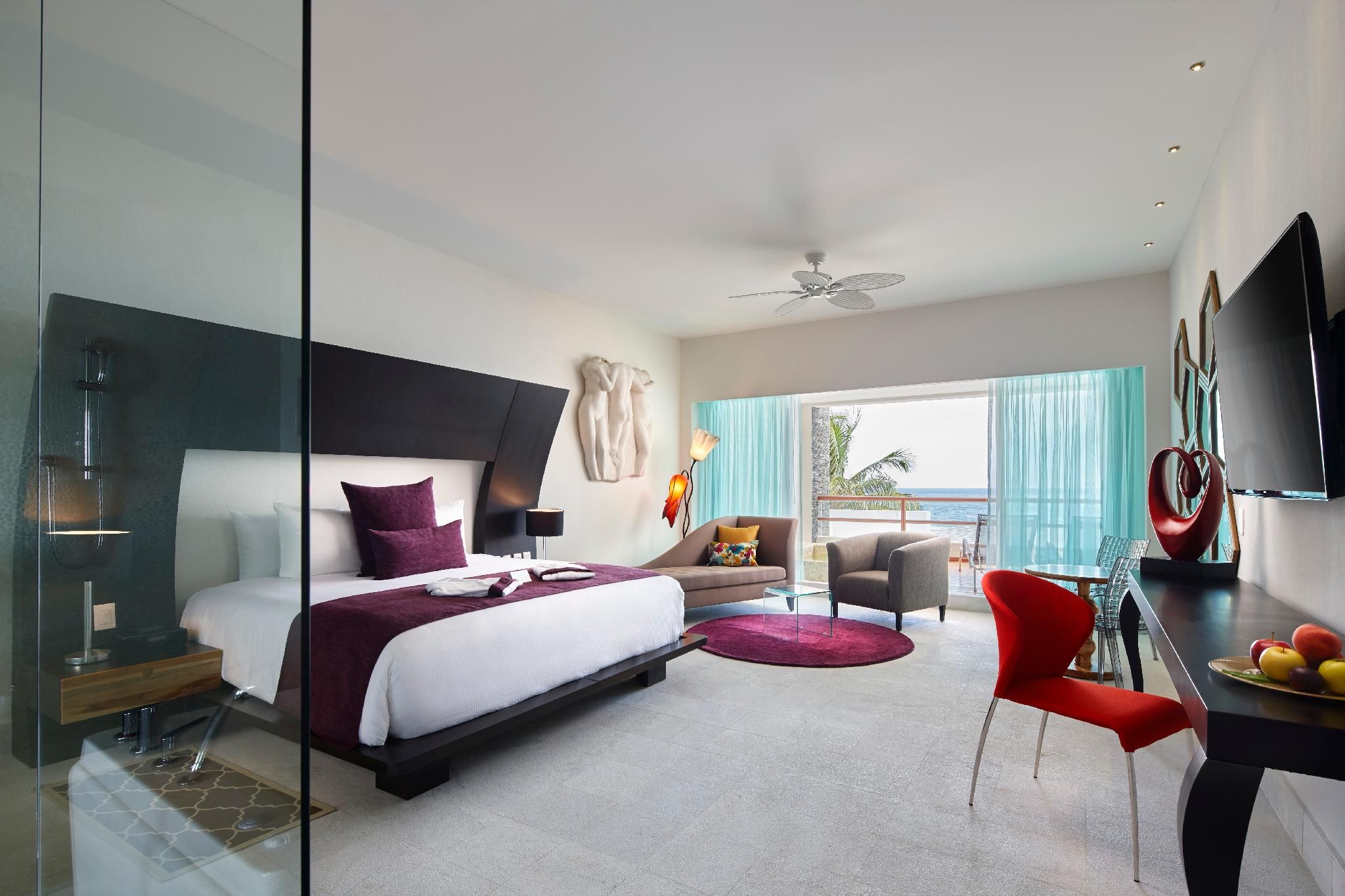 Honeymoon Sea View Suite