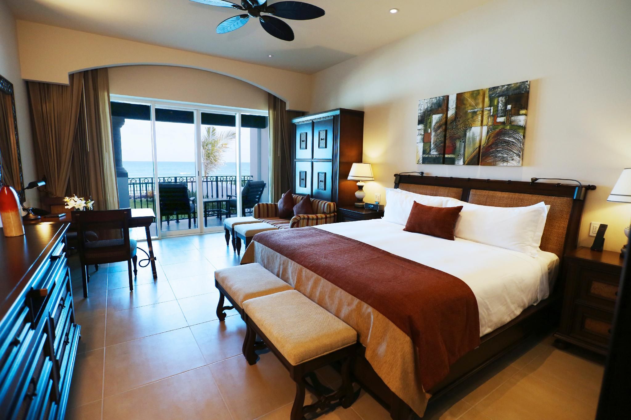 2 King Beds, 2 Double Beds, Three Bedroom Master Suite, Beachfront, Non-smoking