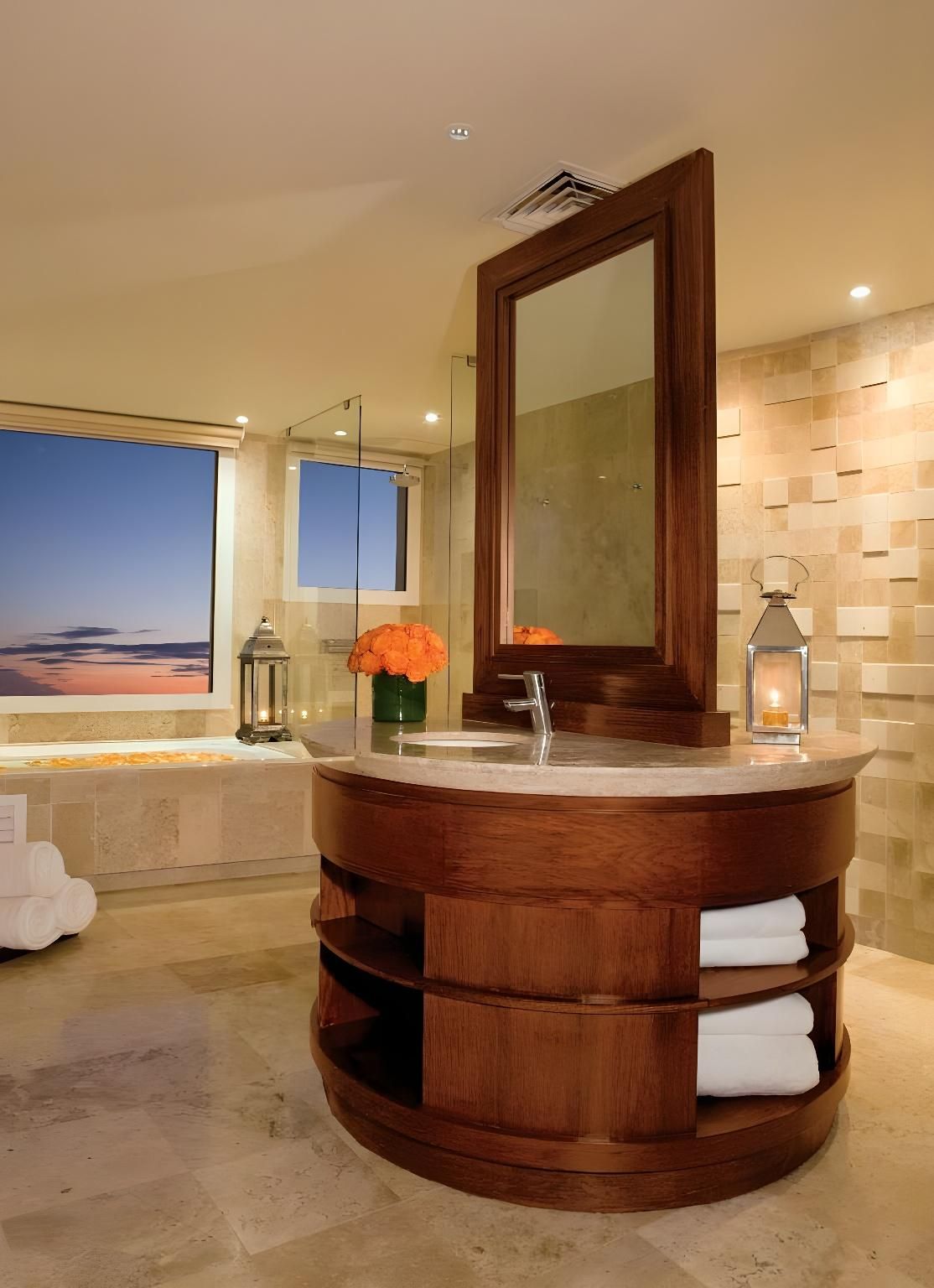 Preferred Club Governor Suite - All Inclusive