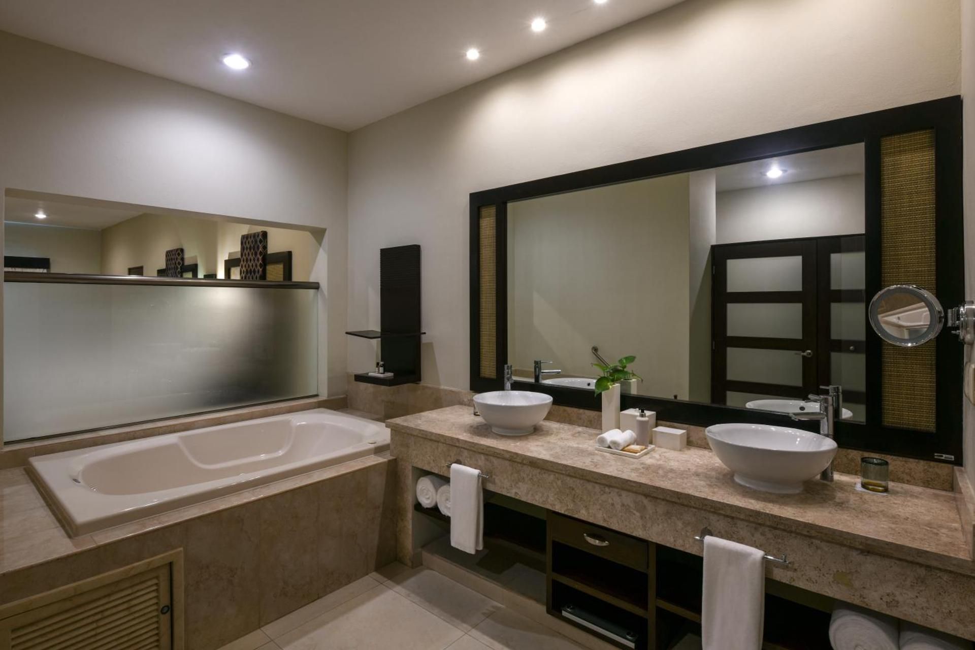 El Dorado Maroma Cenote, Underground Expedition All & More Inclusive - Adults Only Swim Up Suite 3