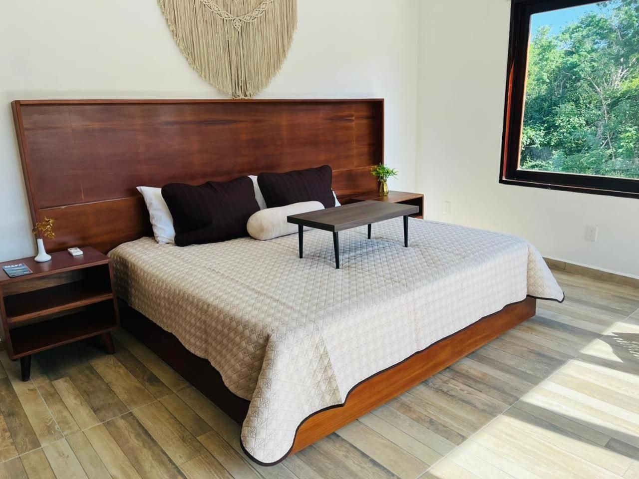 Deluxe Family Suite