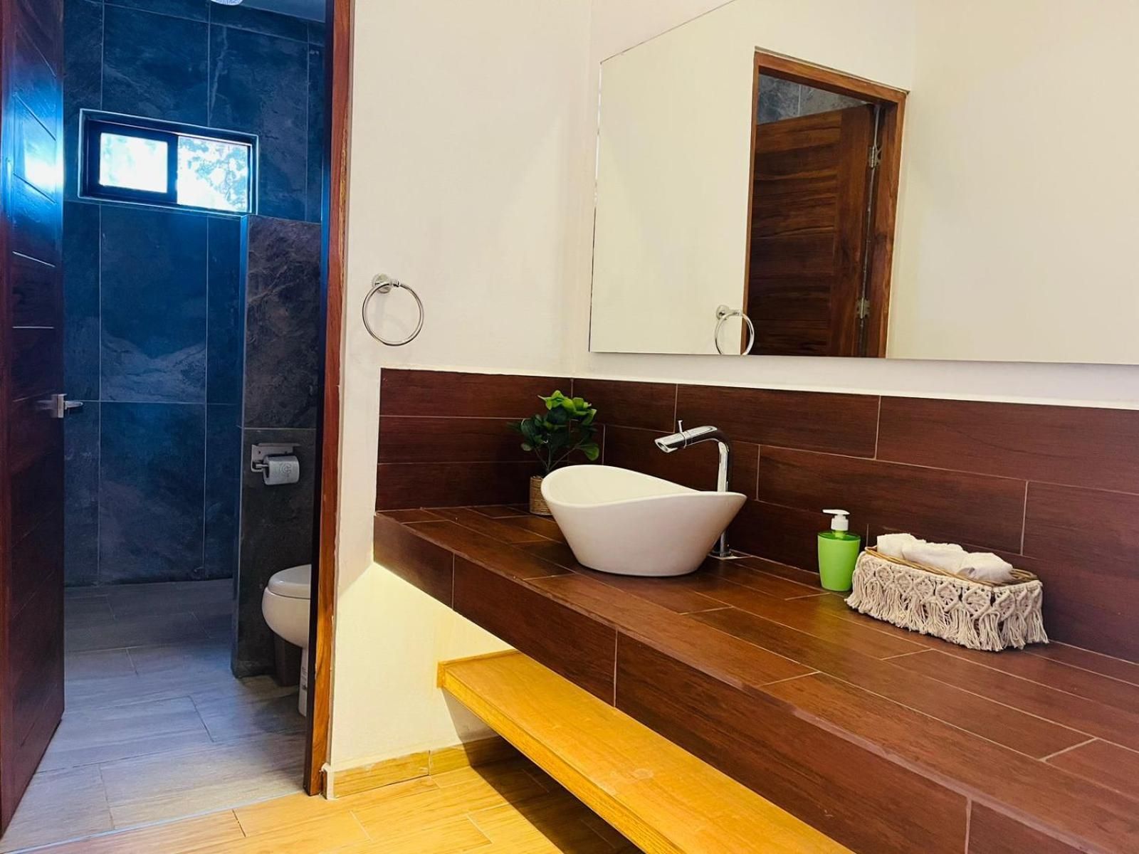 Deluxe Family Suite
