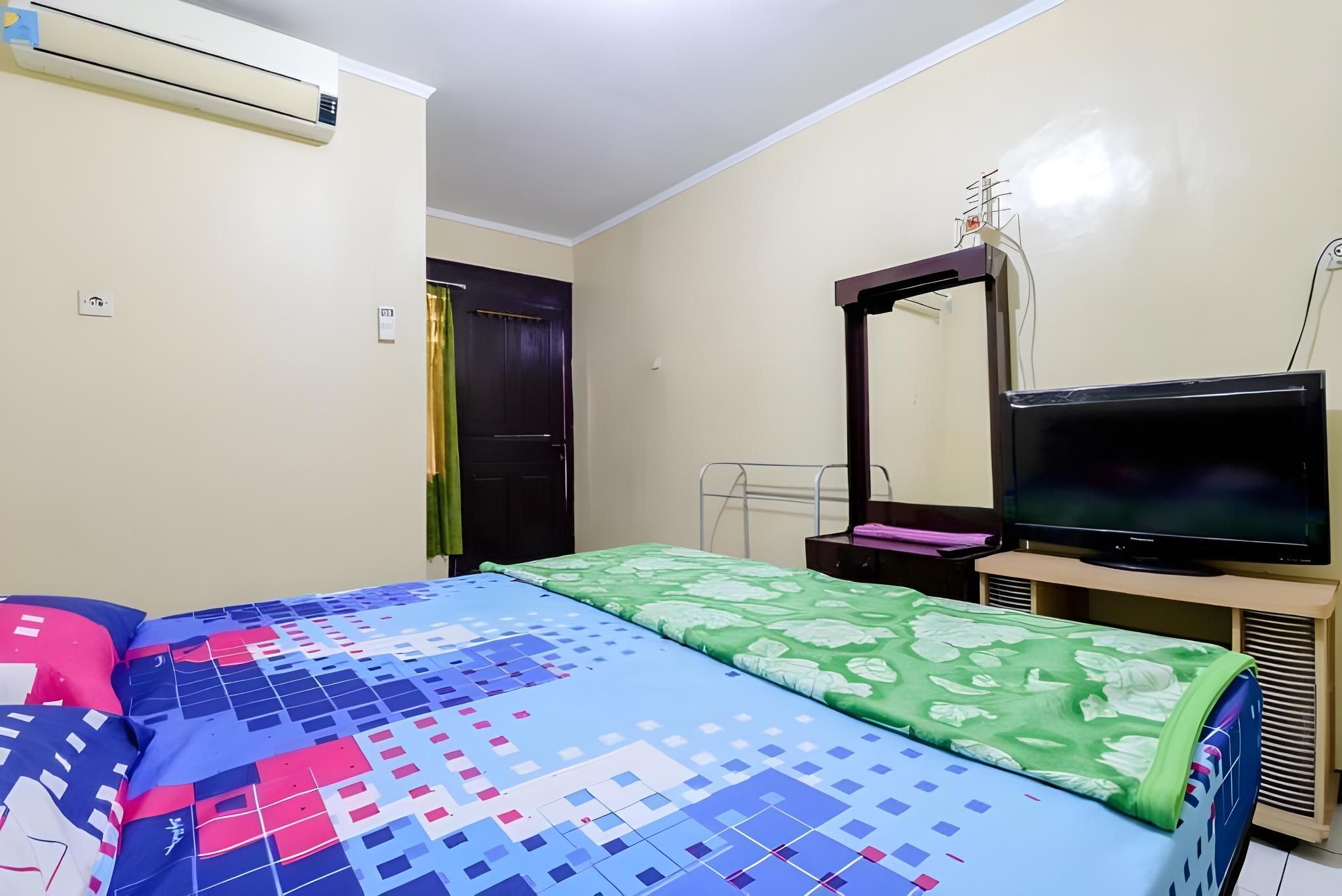 Standard Double Room with Air Conditioning