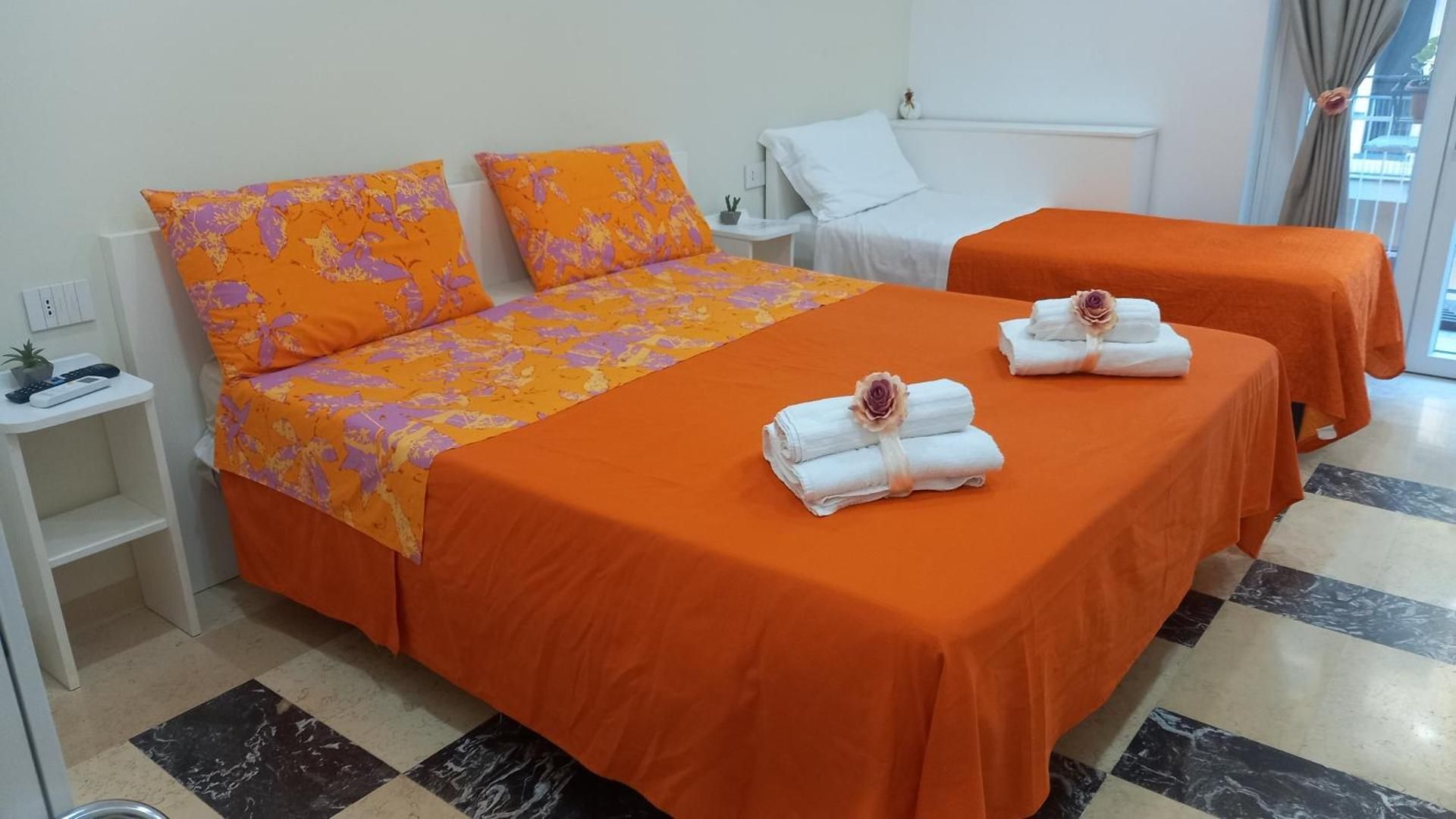 Triple Room with Private Bathroom