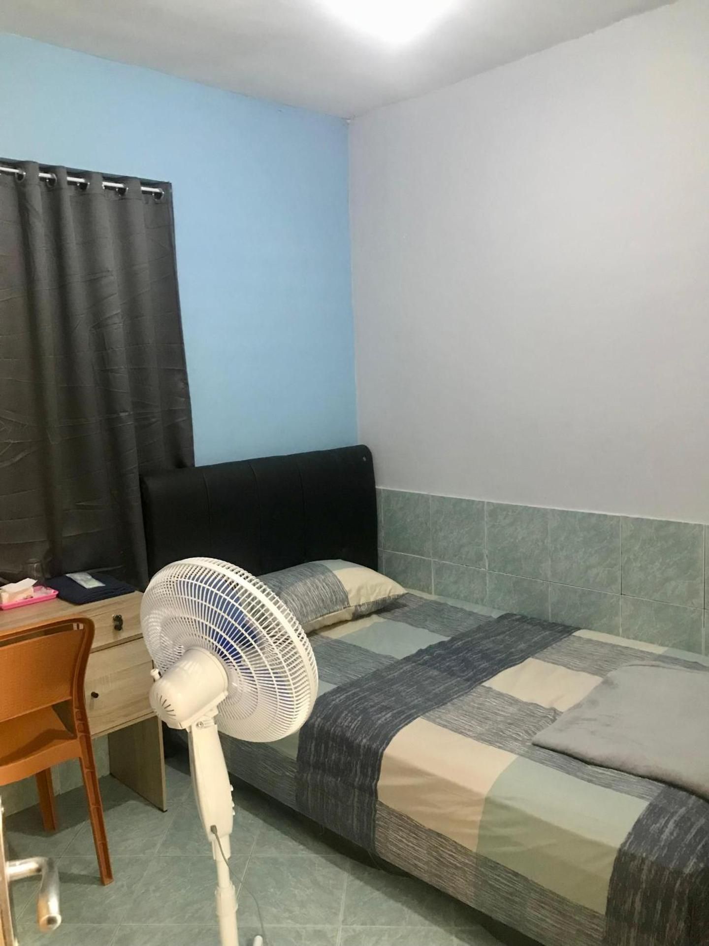 Single Room with Shared Bathroom