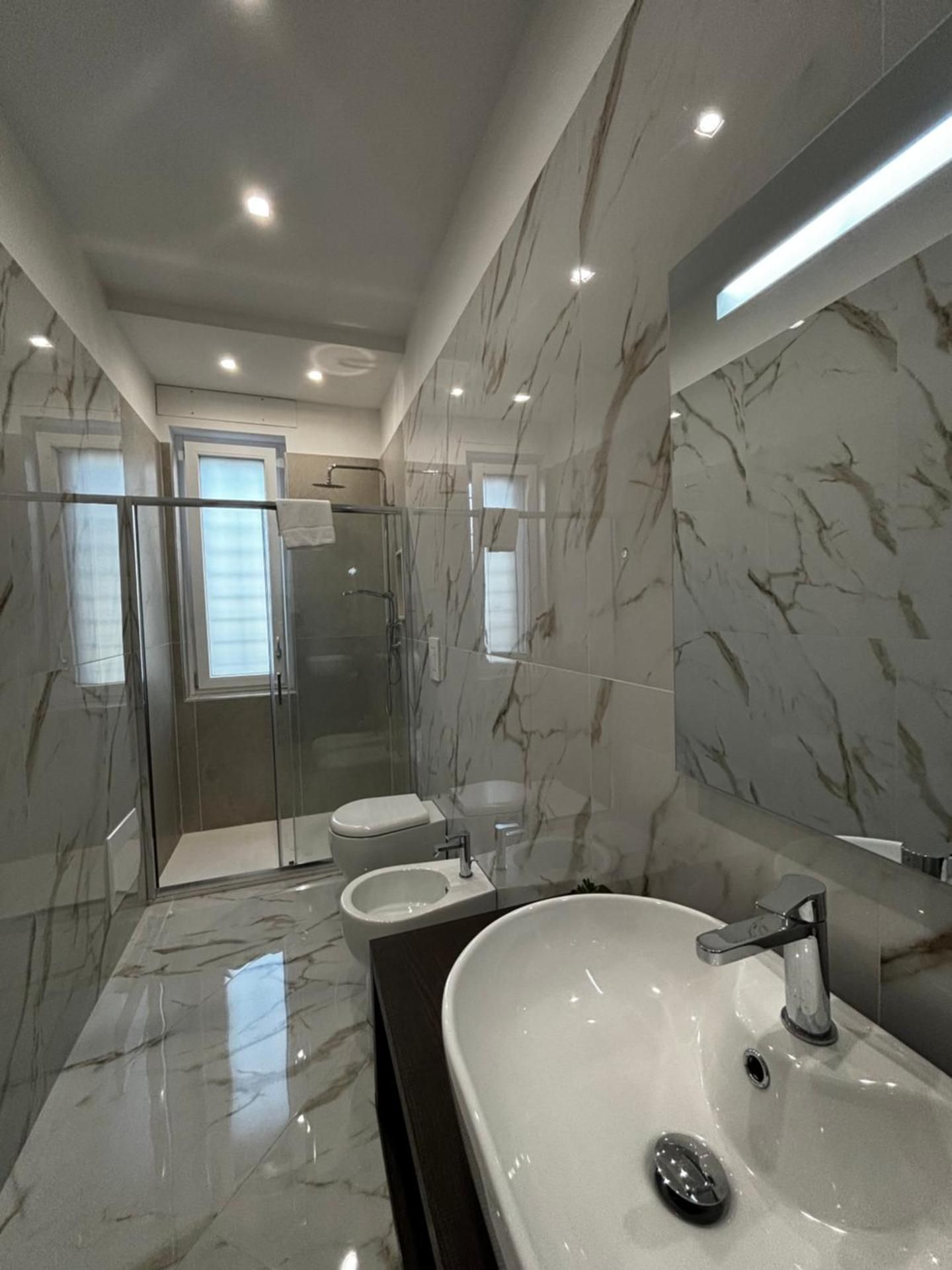 One-Bedroom Apartment with Balcony
