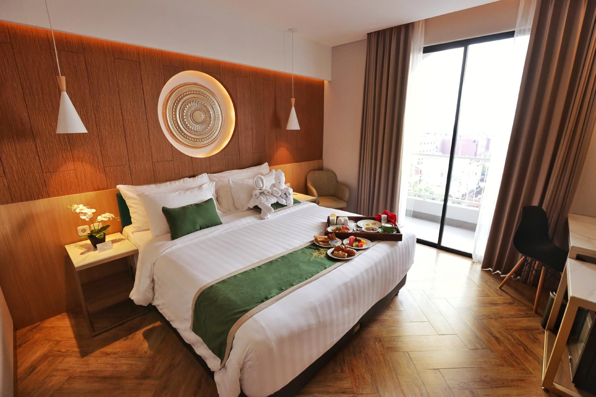 Premier Room