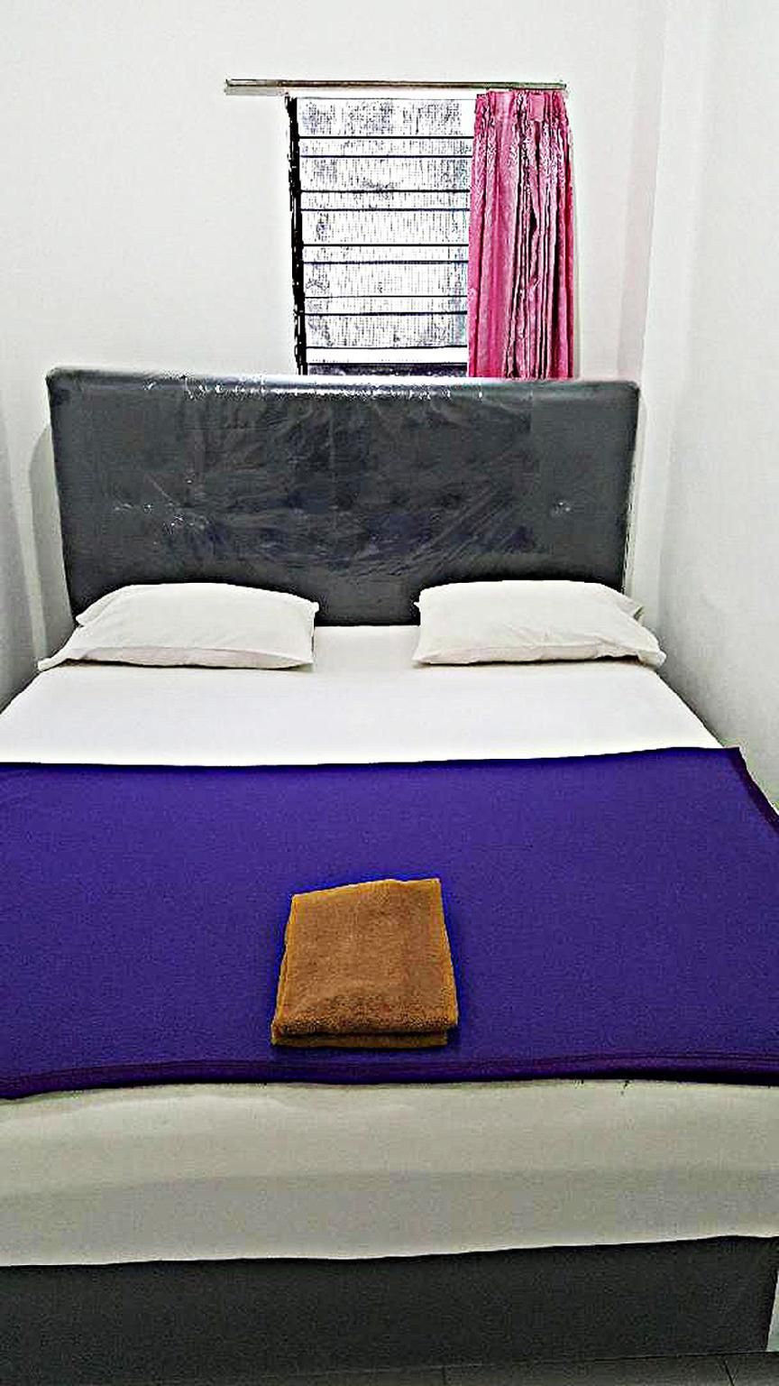 Deluxe Single Bed