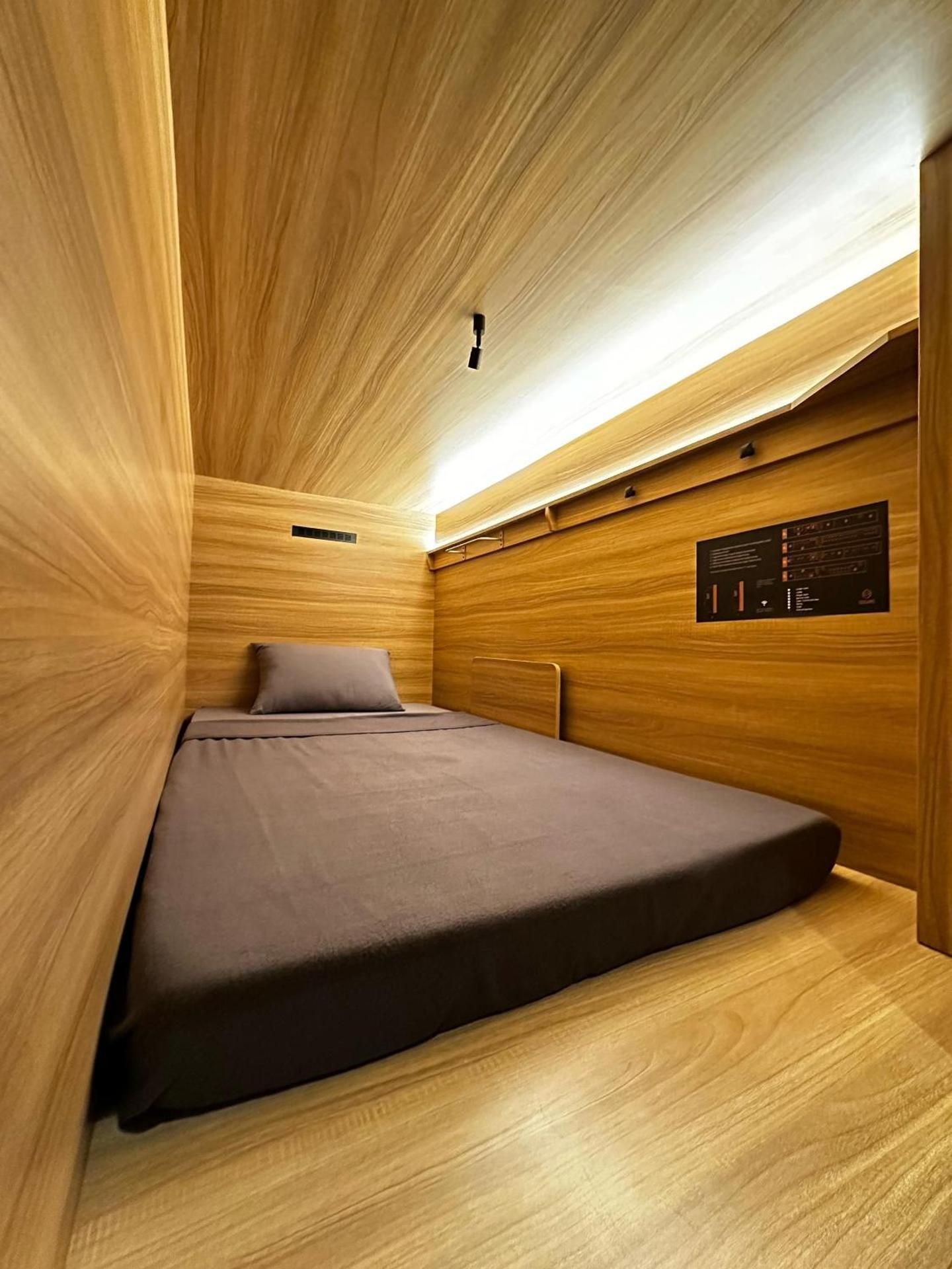 Single Room with Shared Bathroom