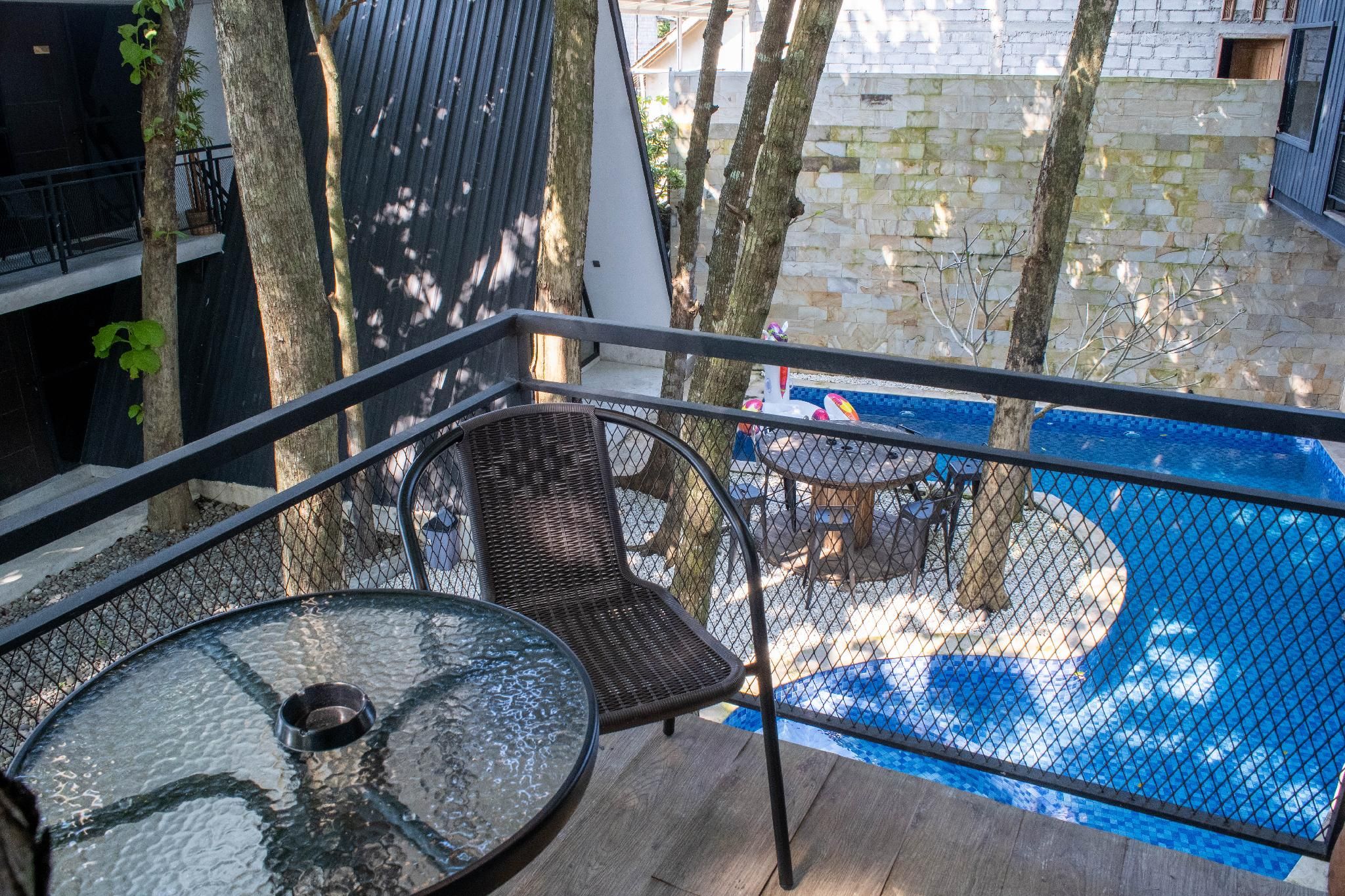 Double Room - Breakfast Included