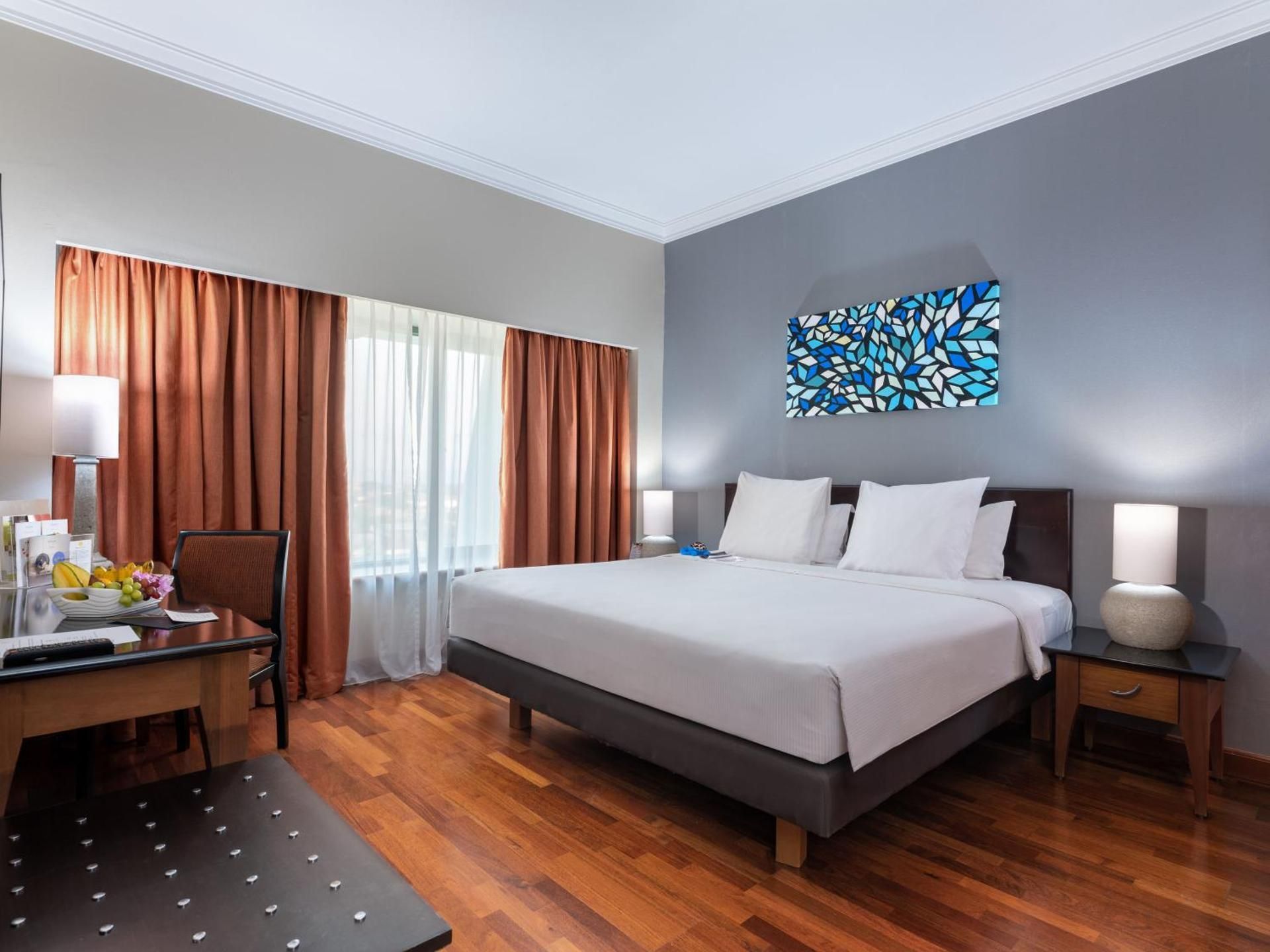 Grand Deluxe Room