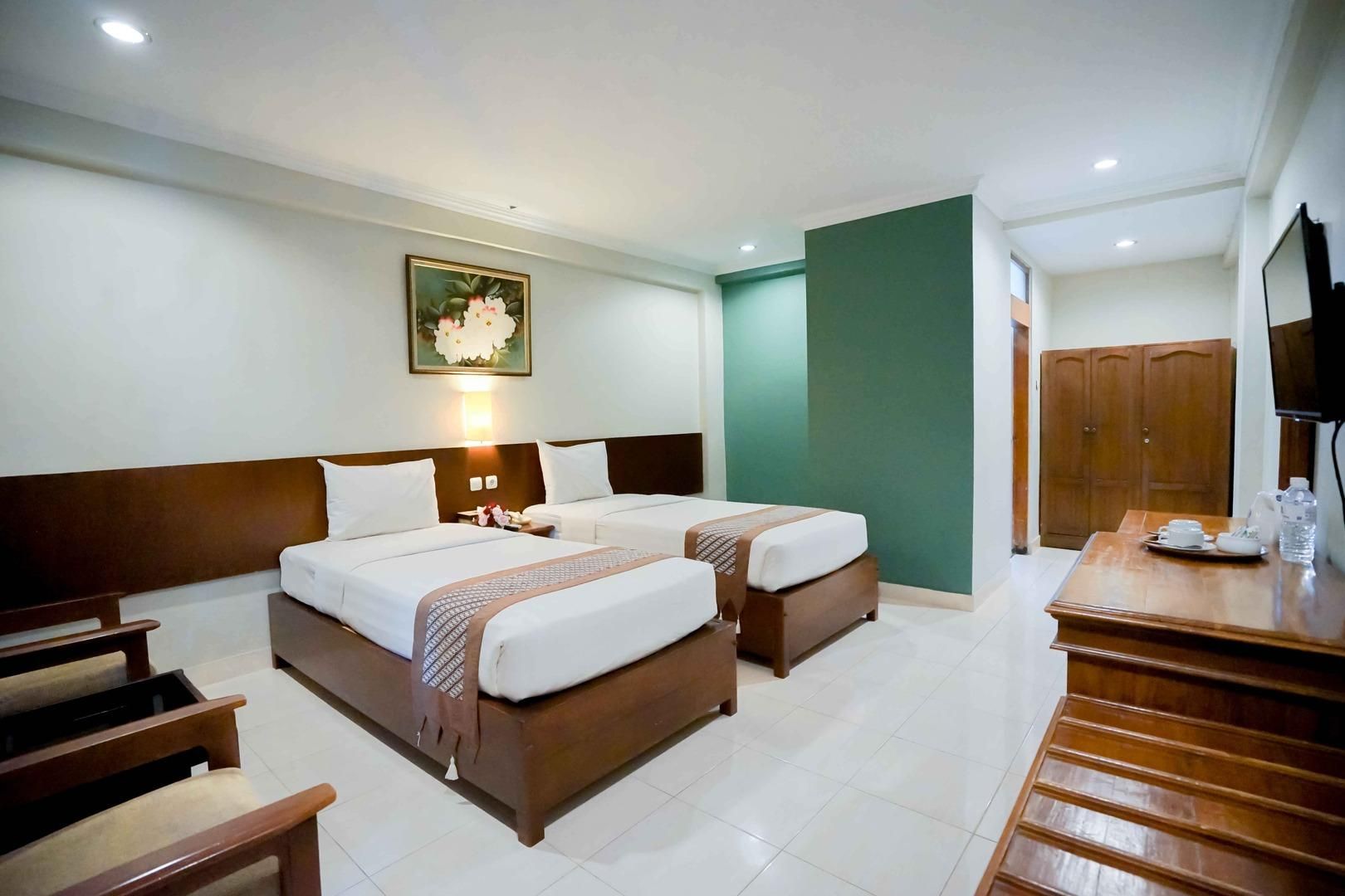 Superior Twin Room
