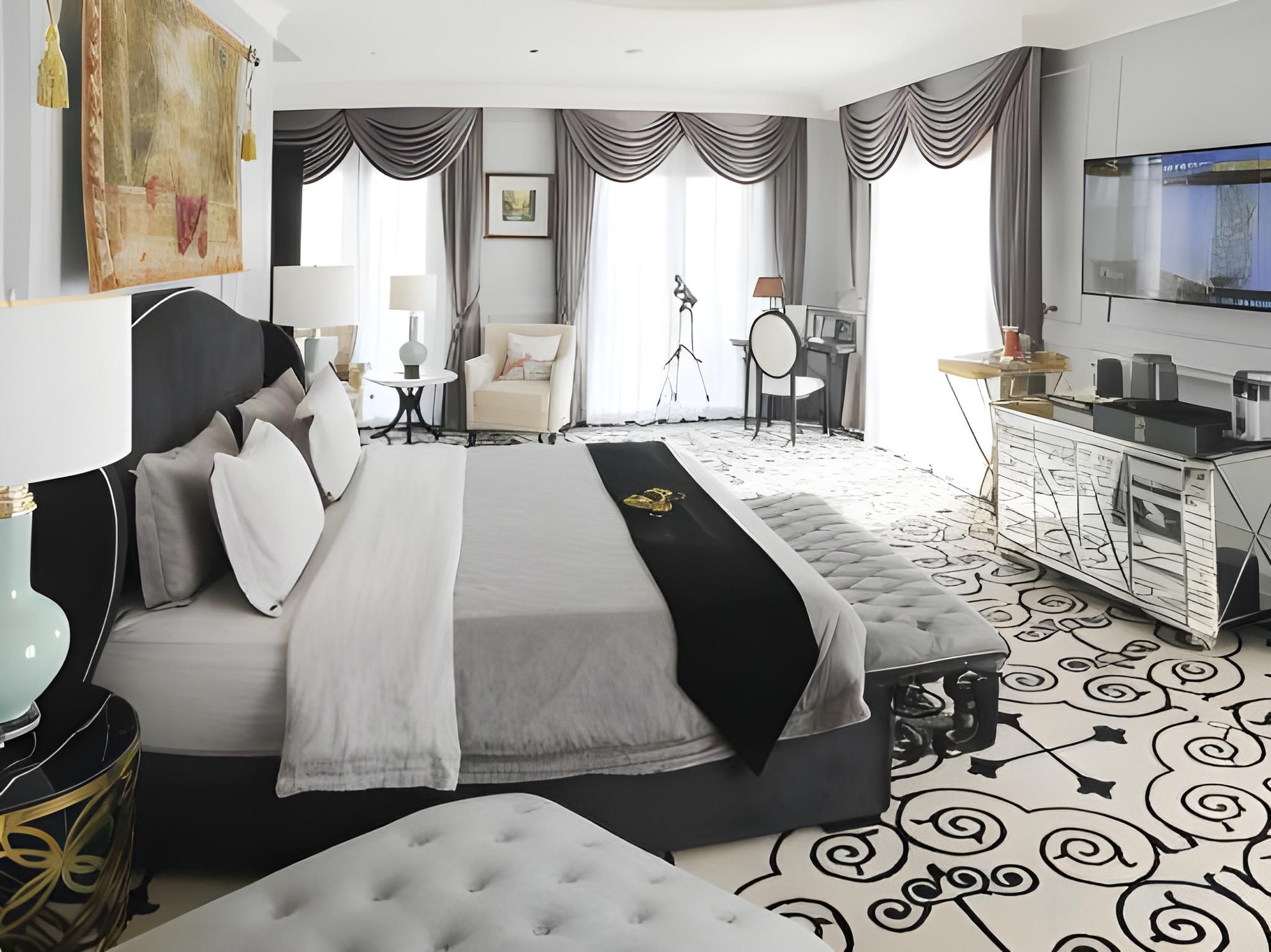 Presidential Suite