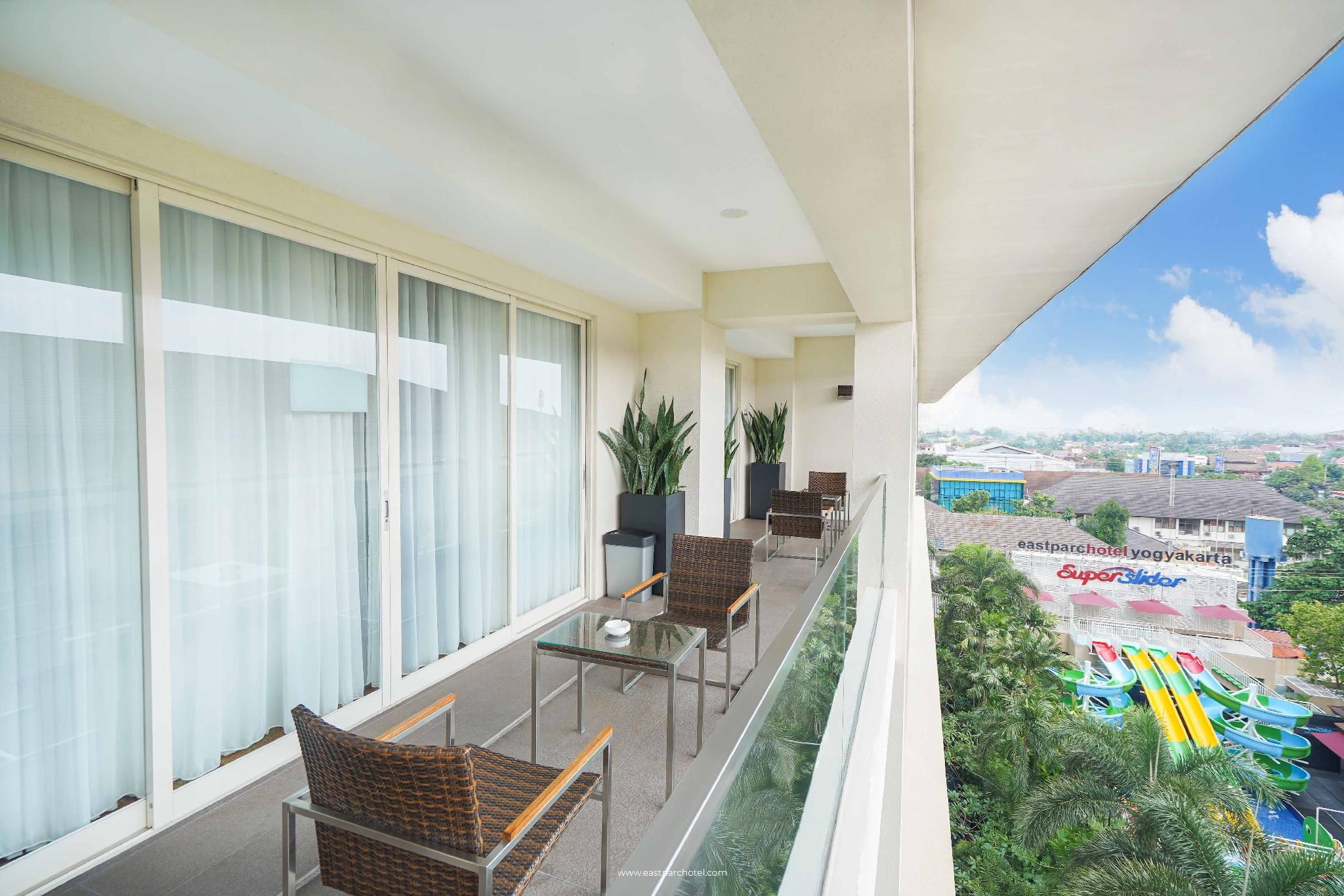 Junior Suite with Balcony