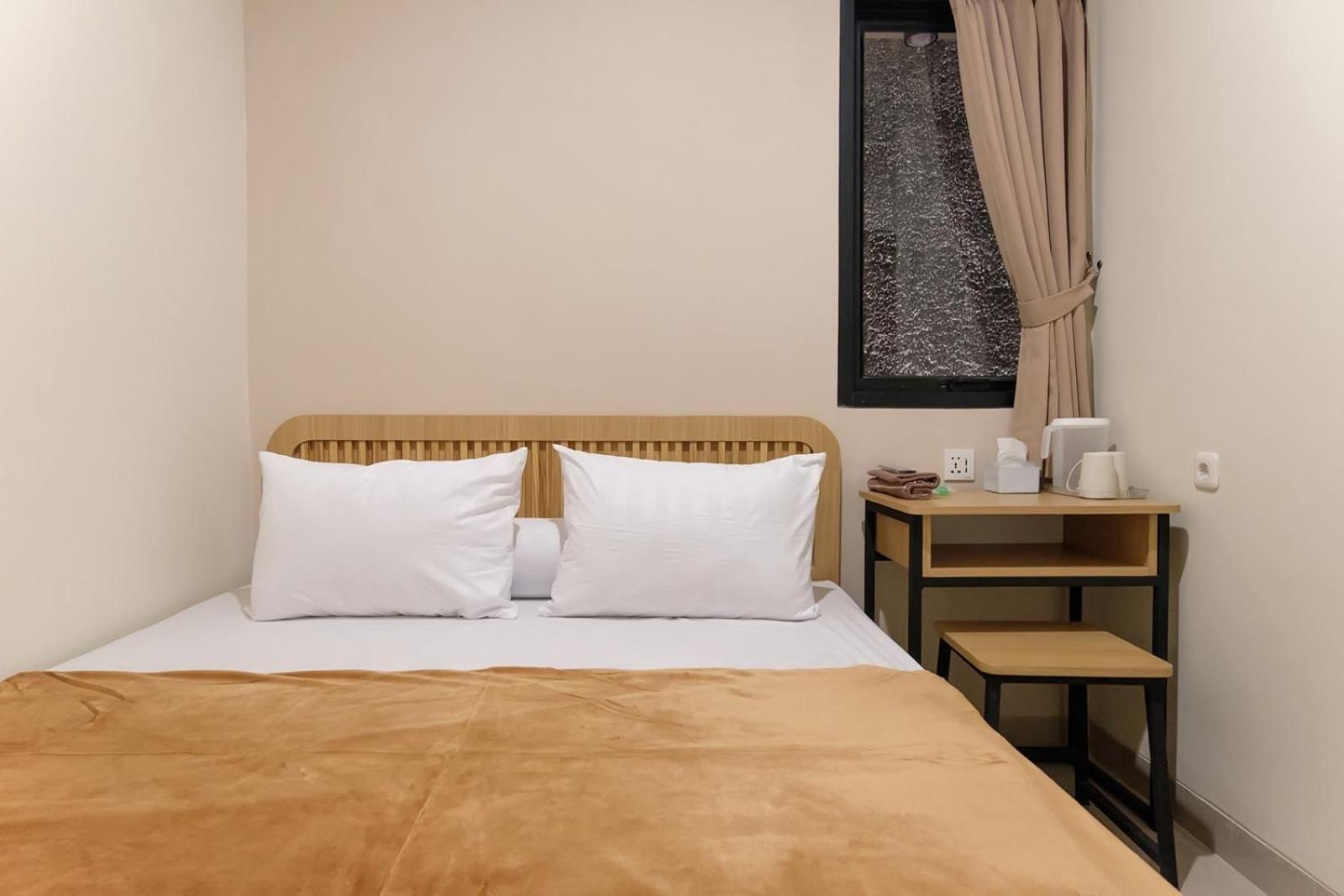 Large Double Room
