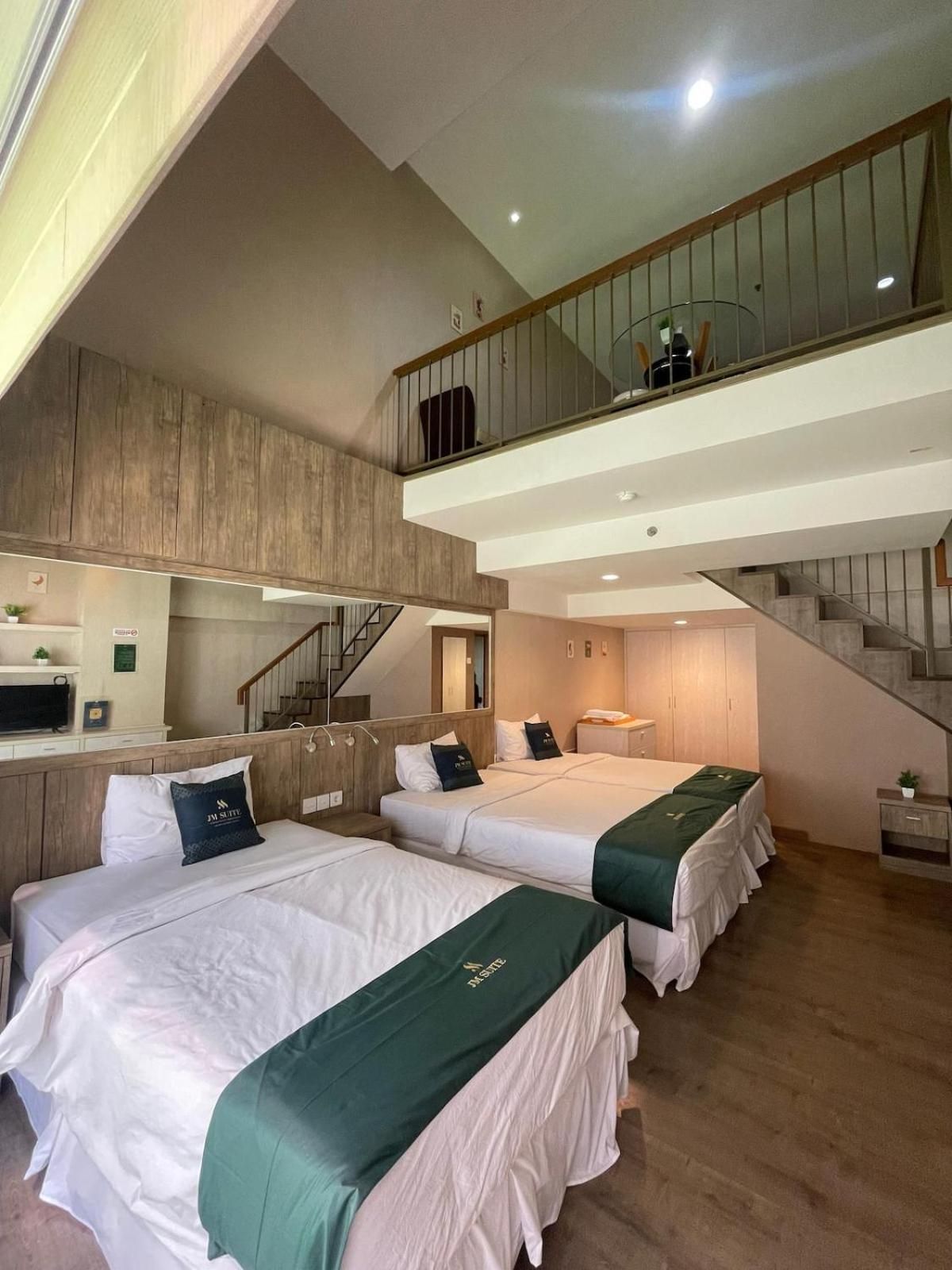 One-Bedroom Apartment with Terrace