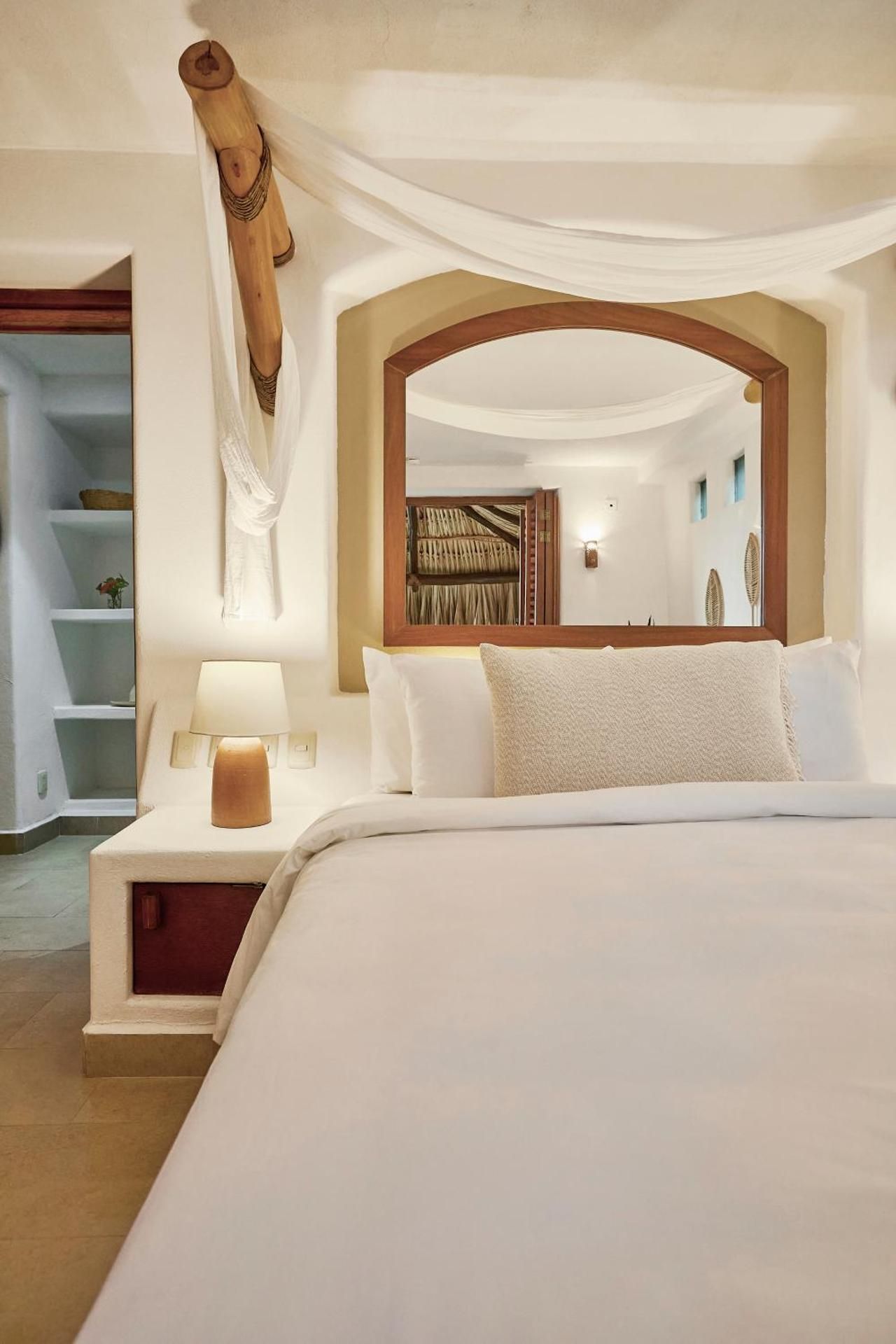 Junior Suite with Garden View