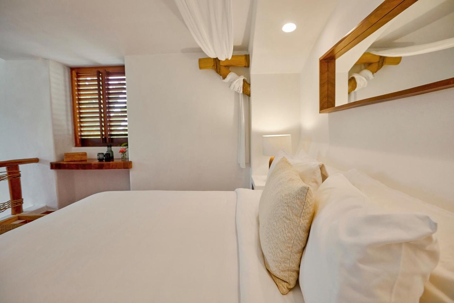 Suite with Garden View
