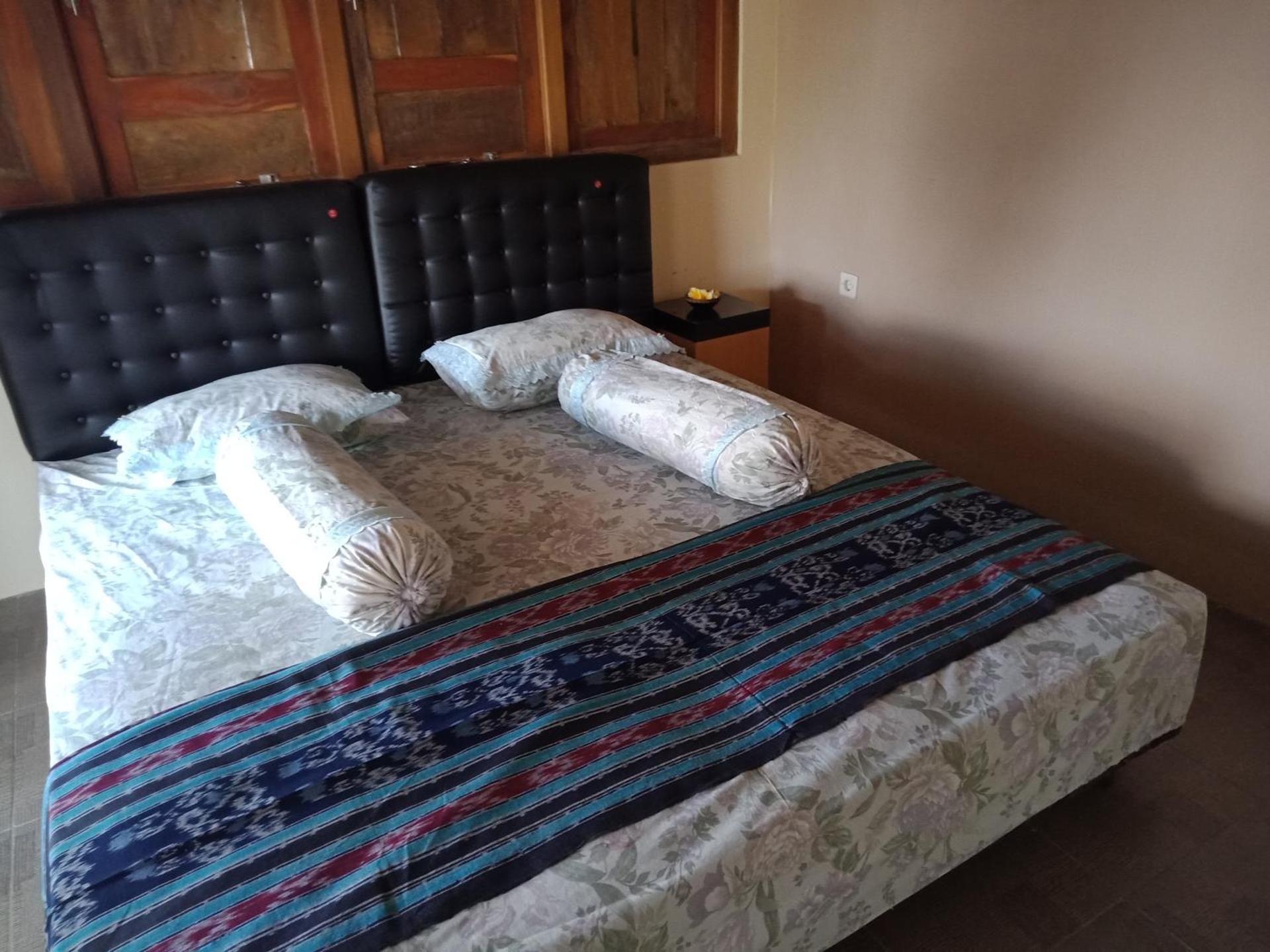 Double or Twin Room with Terrace