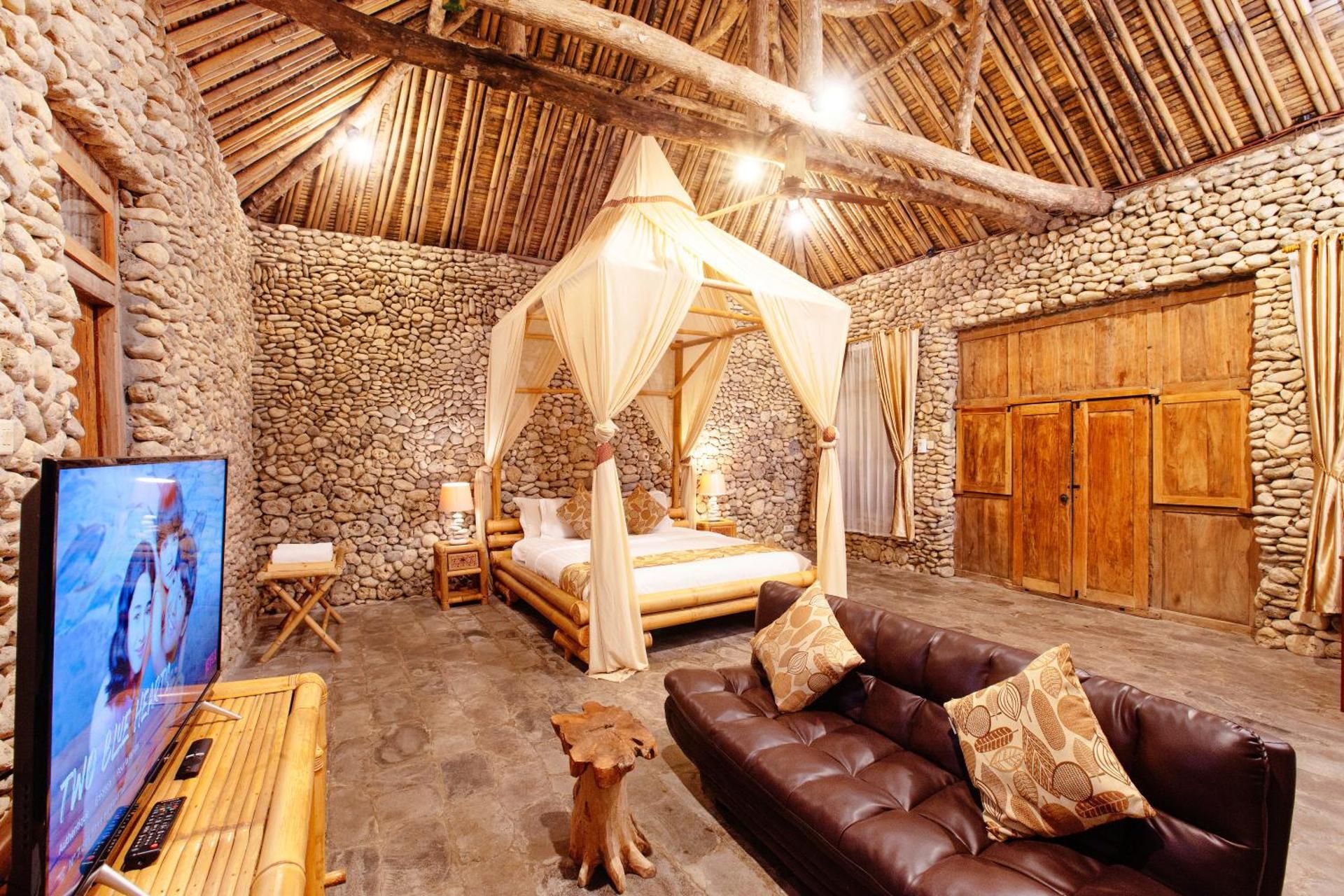 Royal Room