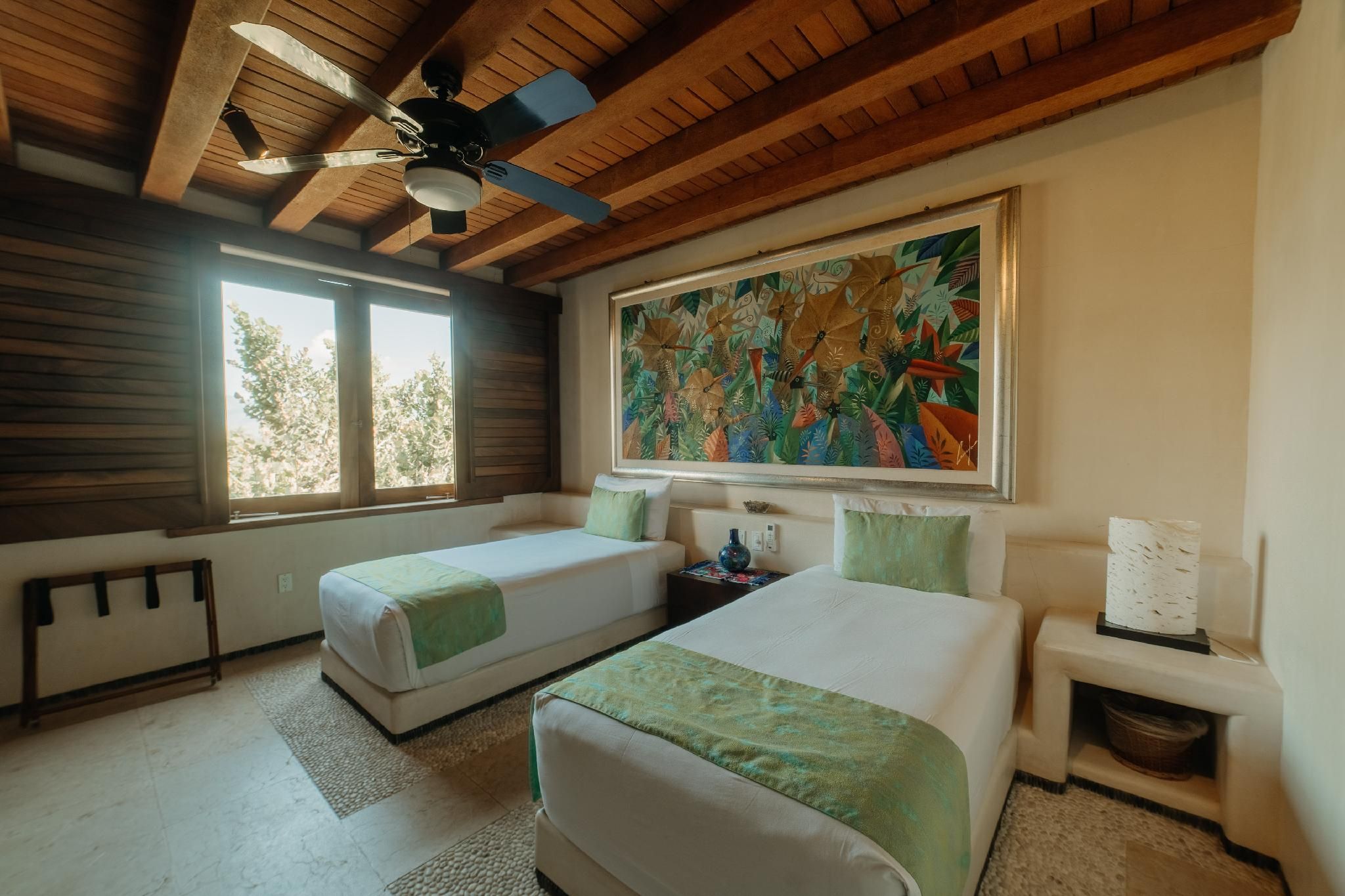 Penthouse with Kitchenette and Balcony